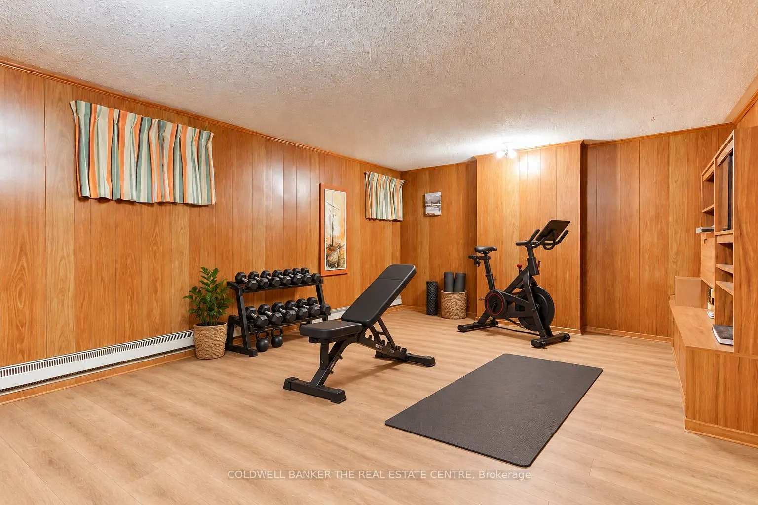 35 Tofino Crescent