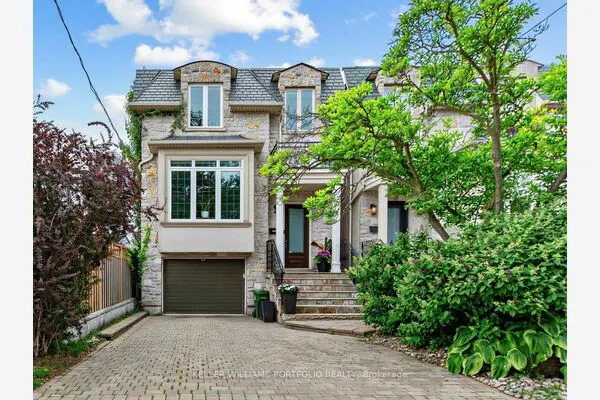 21 Albertus Avenue