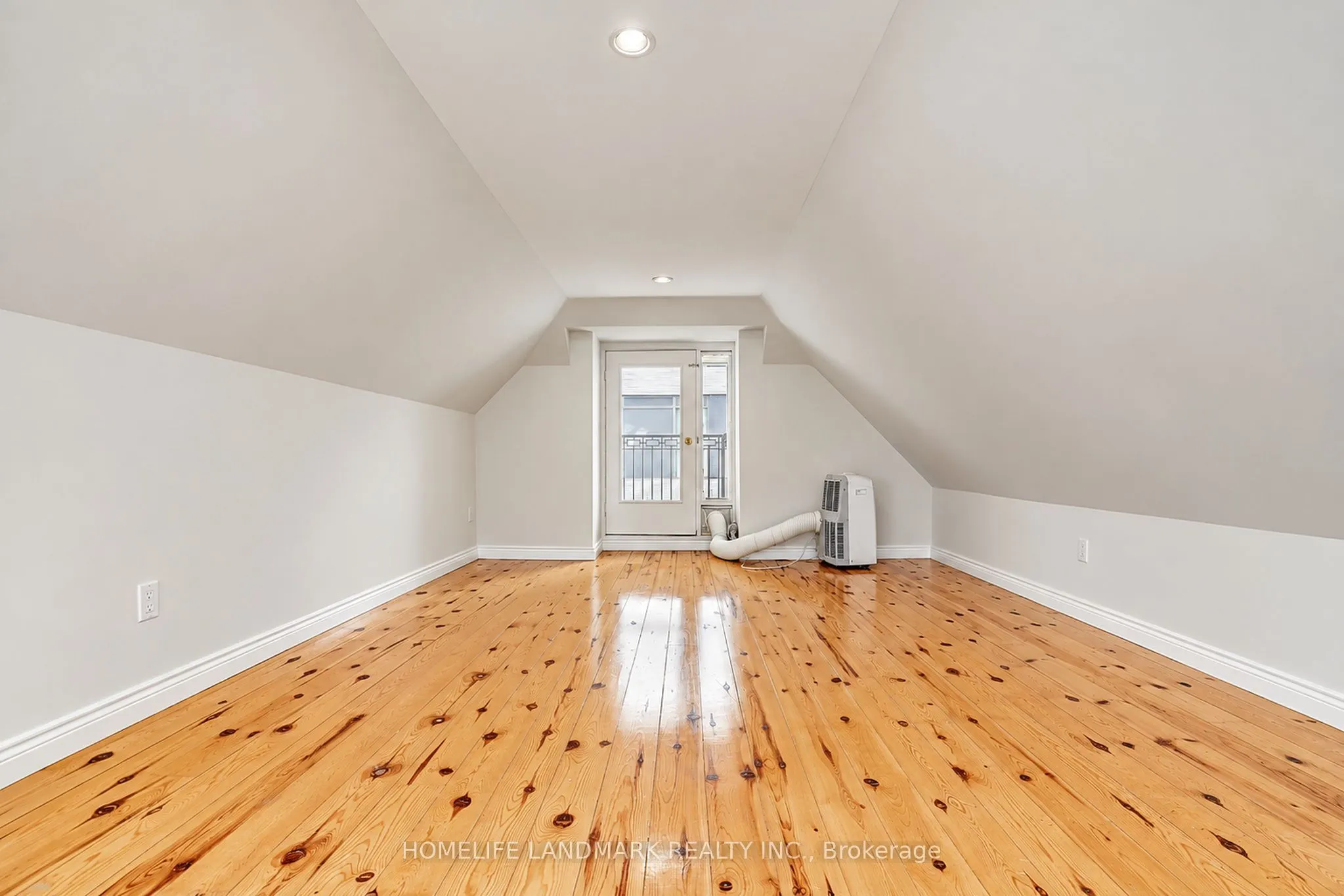 108 Banff Road