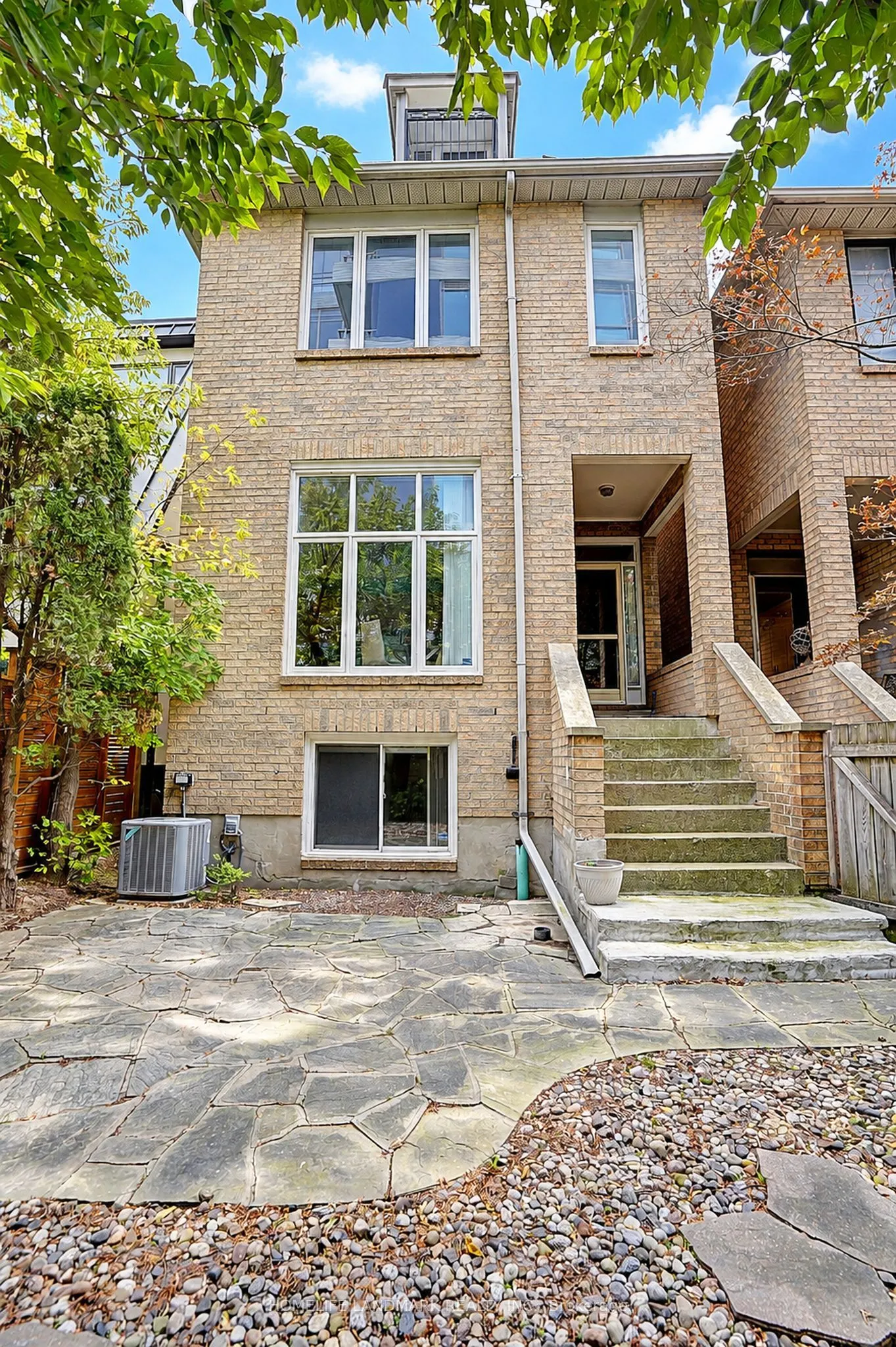 108 Banff Road
