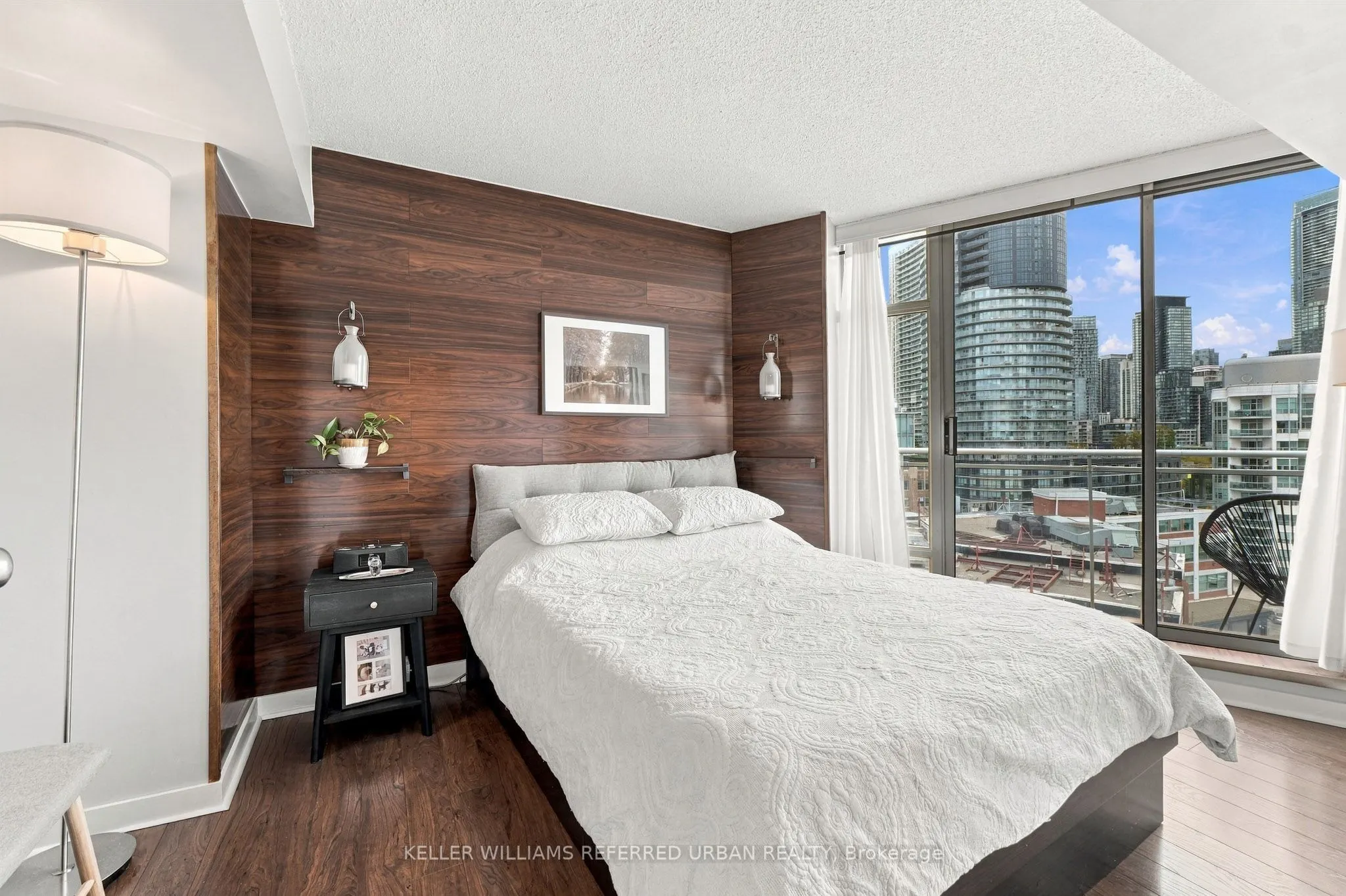 650 Queens Quay W #1102