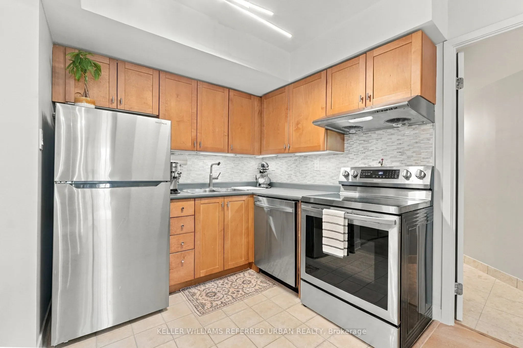 650 Queens Quay W #1102