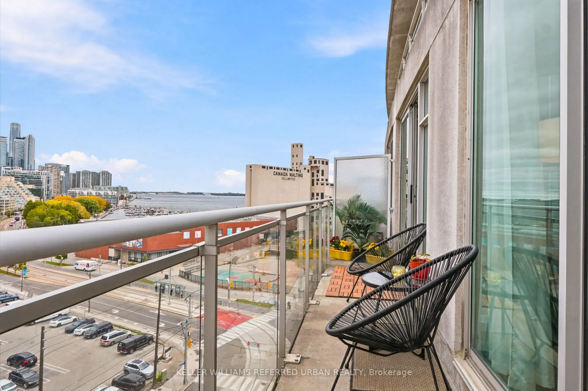 650 Queens Quay W #1102