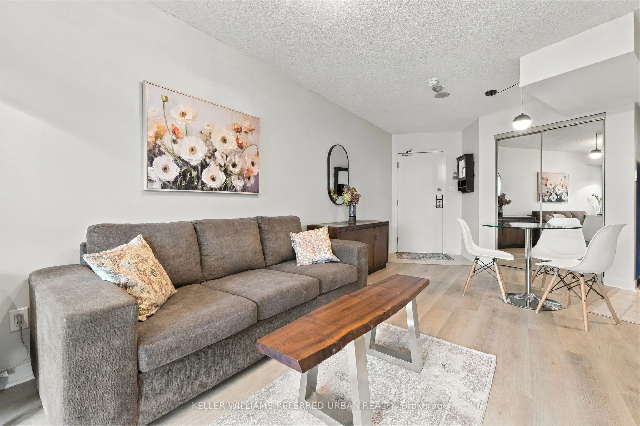 650 Queens Quay W #1102
