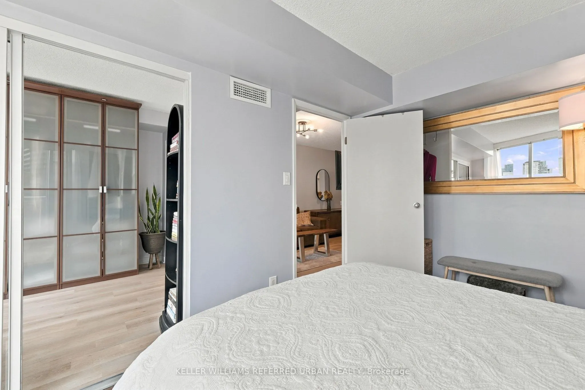 650 Queens Quay W #1102