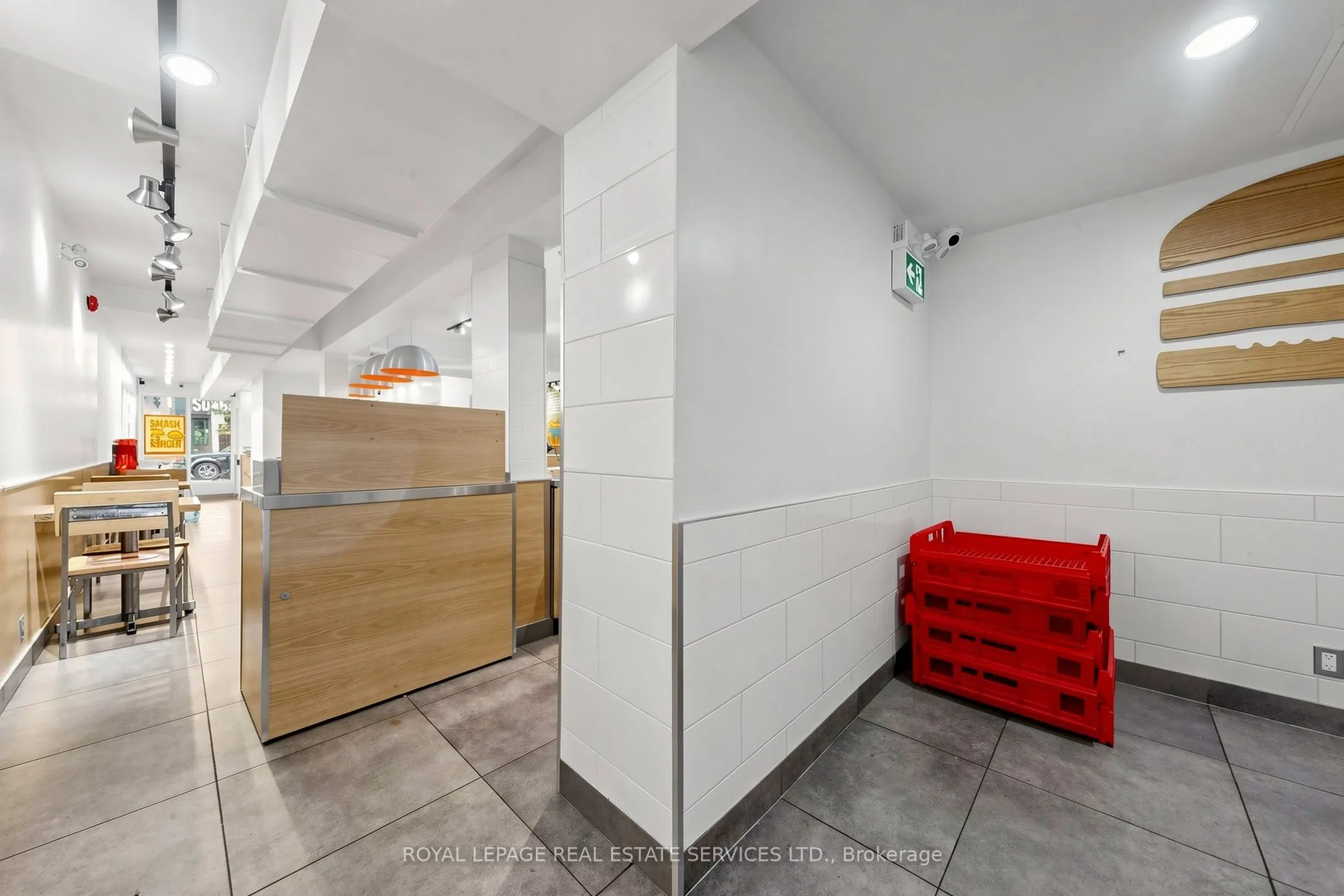 500 Bloor Street W