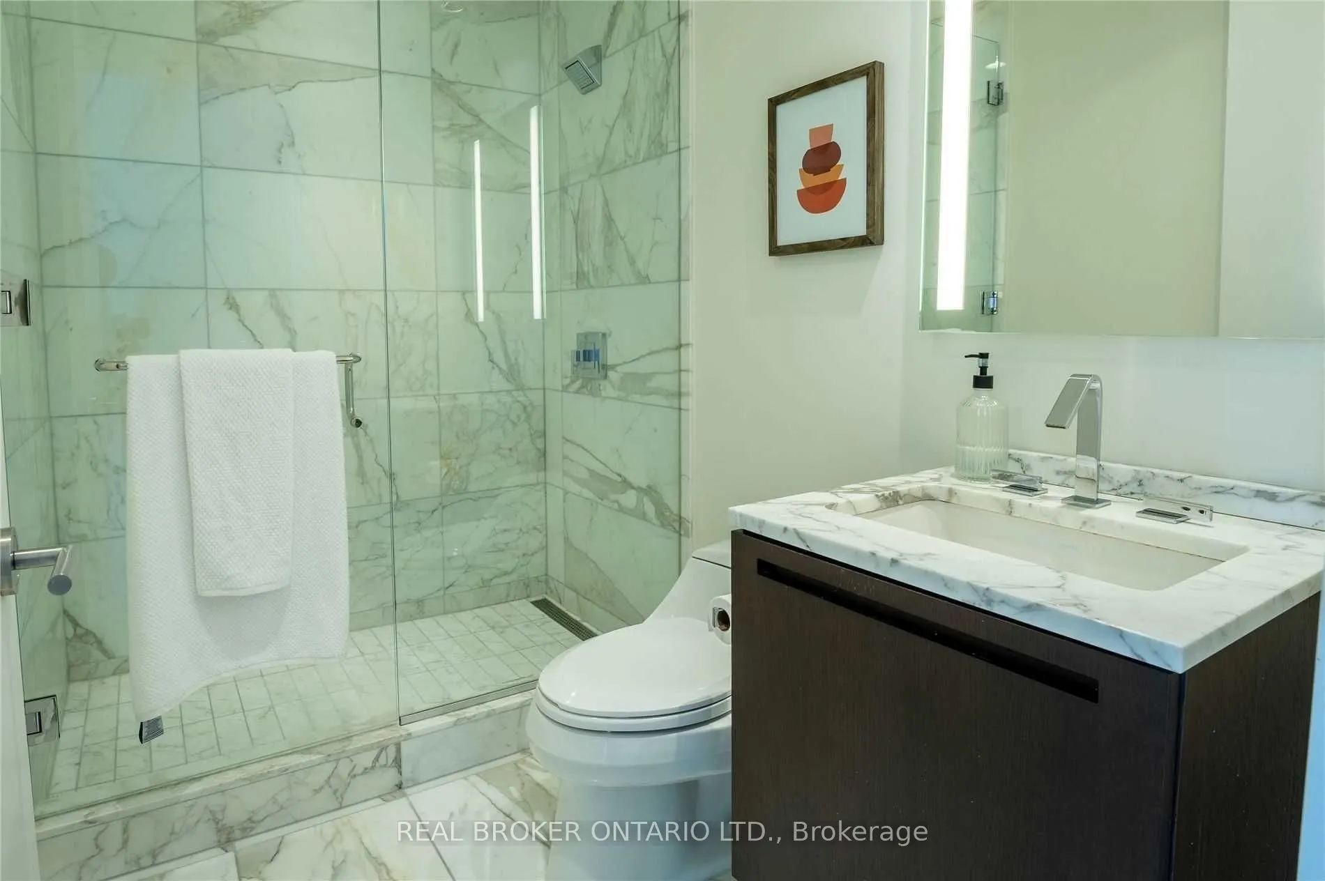 180 University Avenue #3307