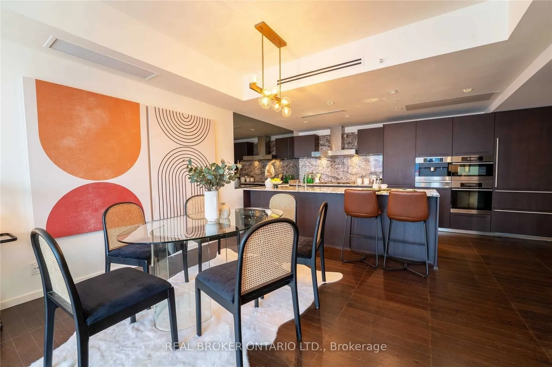 180 University Avenue #3307
