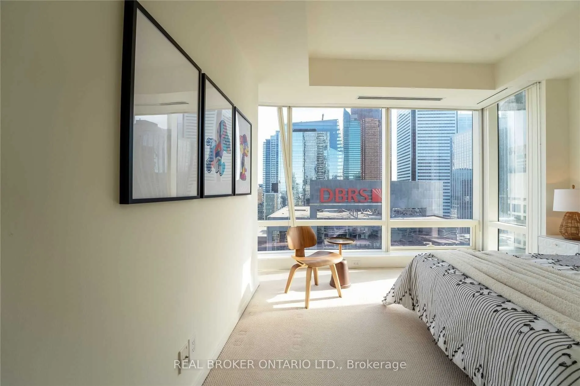 180 University Avenue #3307