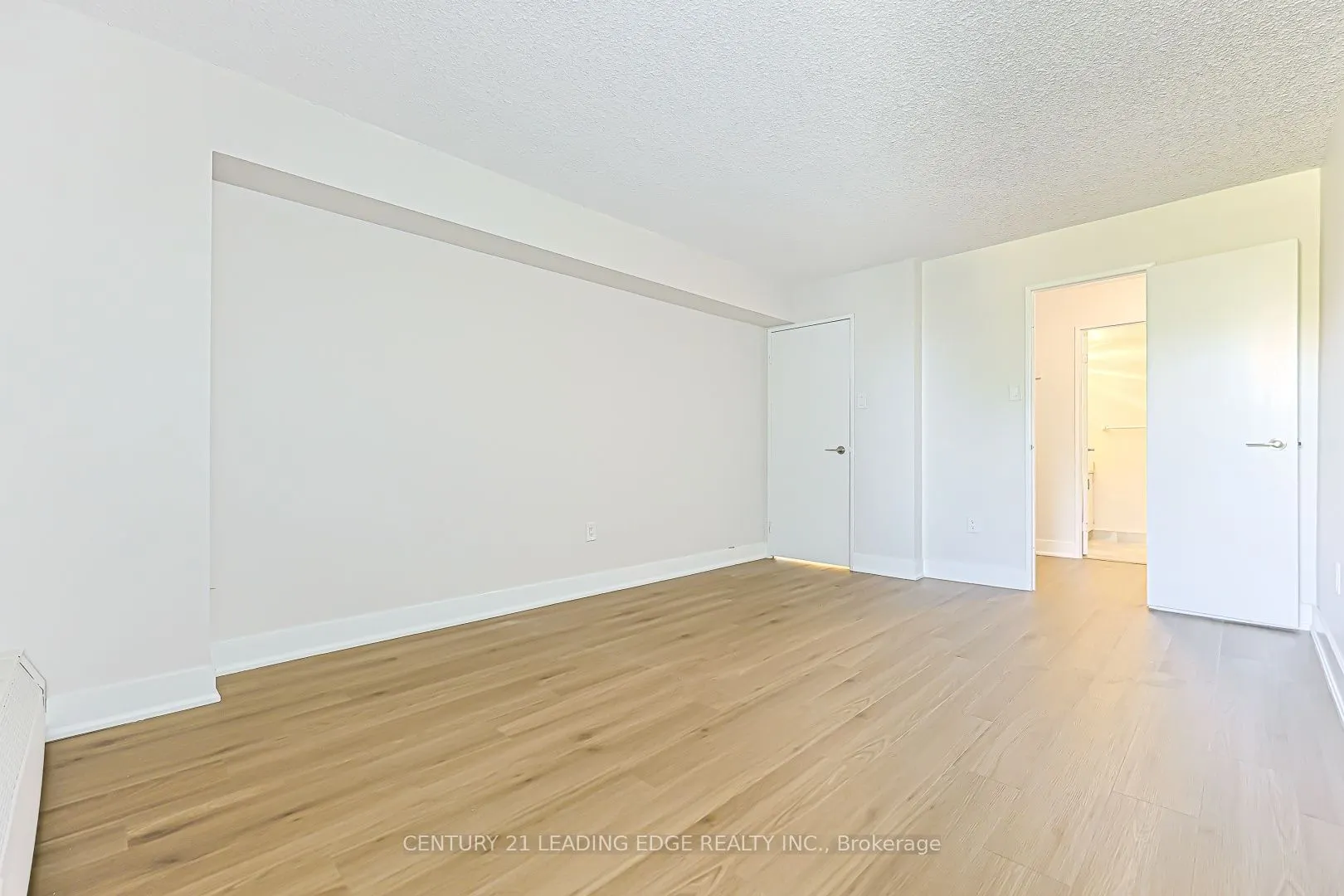 25 Sunrise Avenue #301