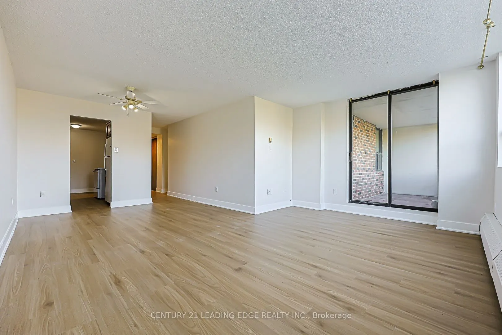 25 Sunrise Avenue #301
