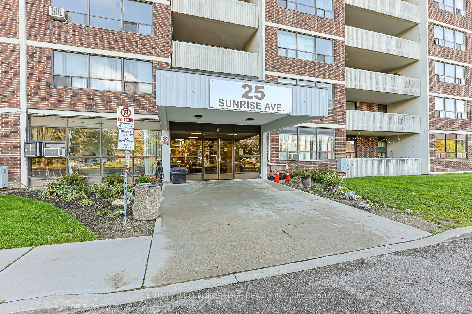 25 Sunrise Avenue #301