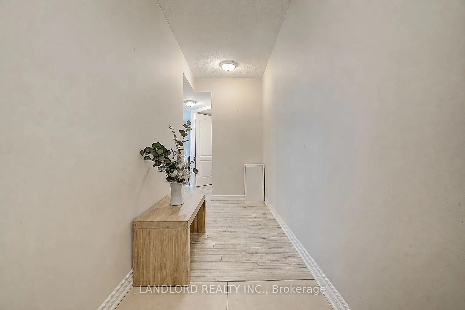 17 Barberry Place #1014