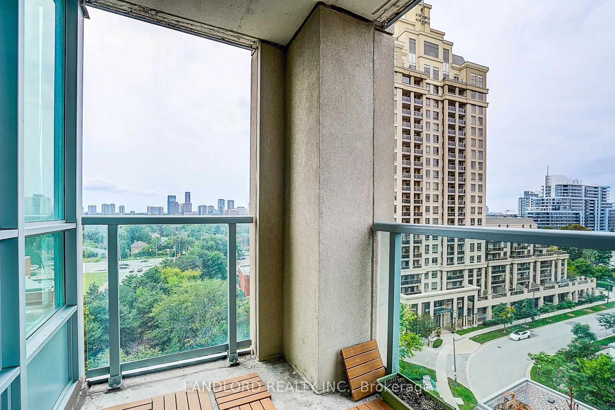 17 Barberry Place #1014
