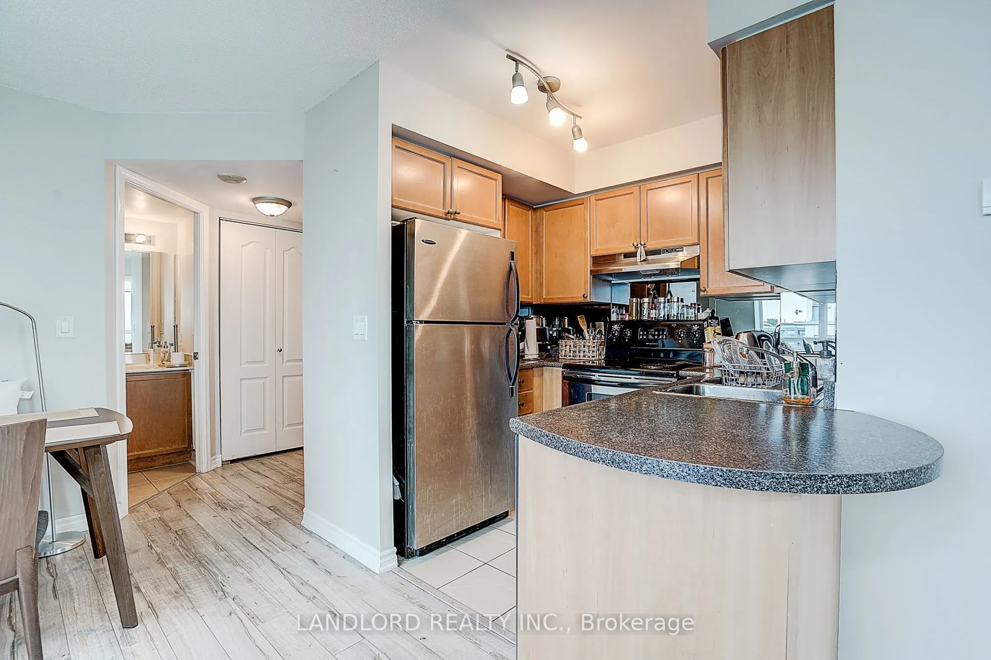 17 Barberry Place #1014