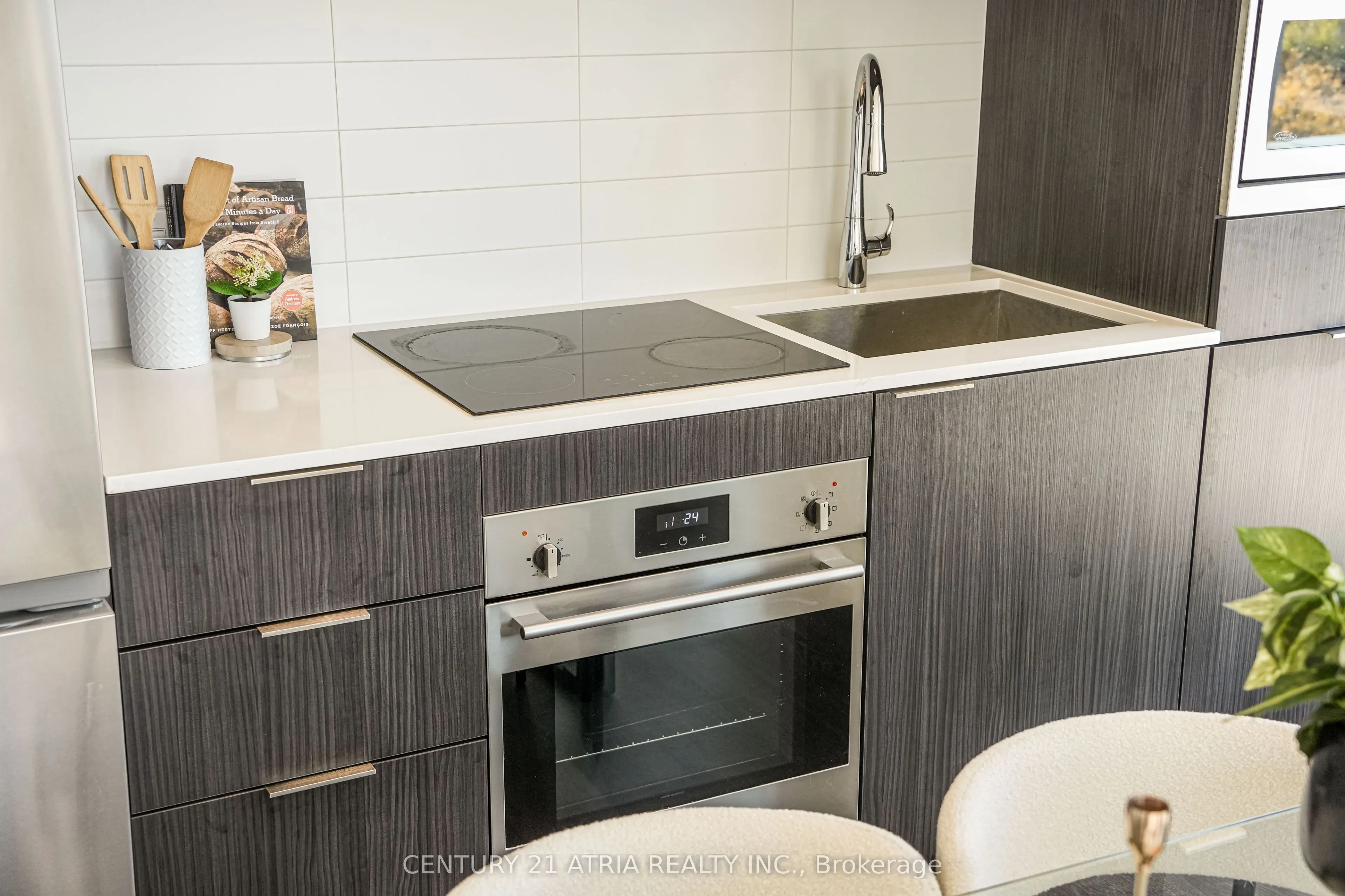 8 Olympic Garden Drive #906