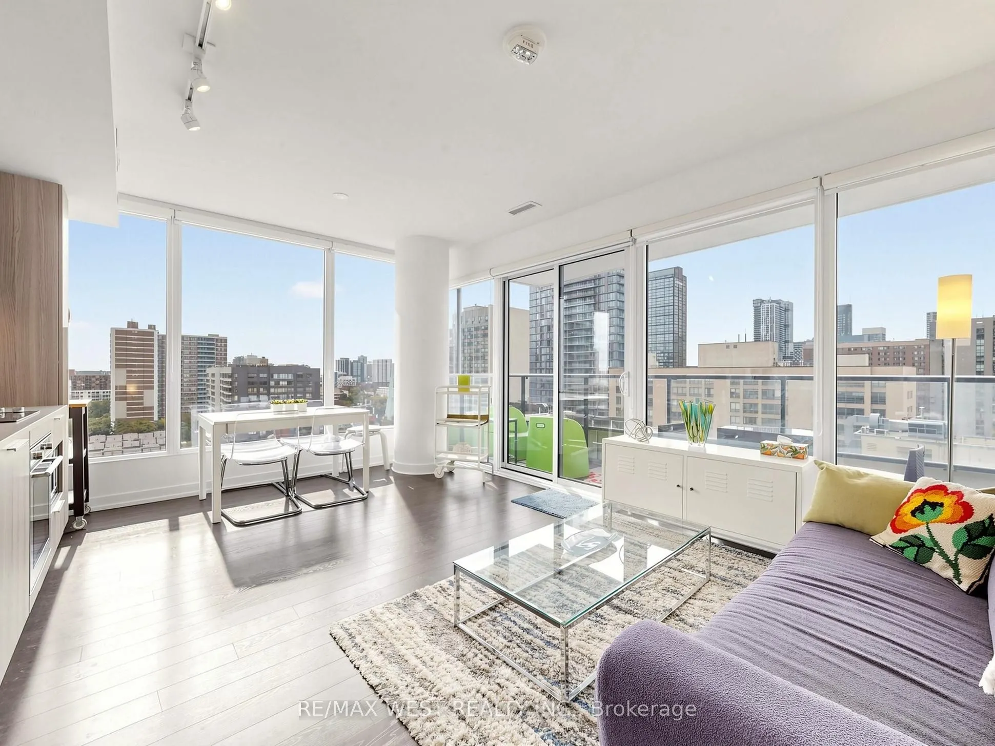 85 Wood Street #1716