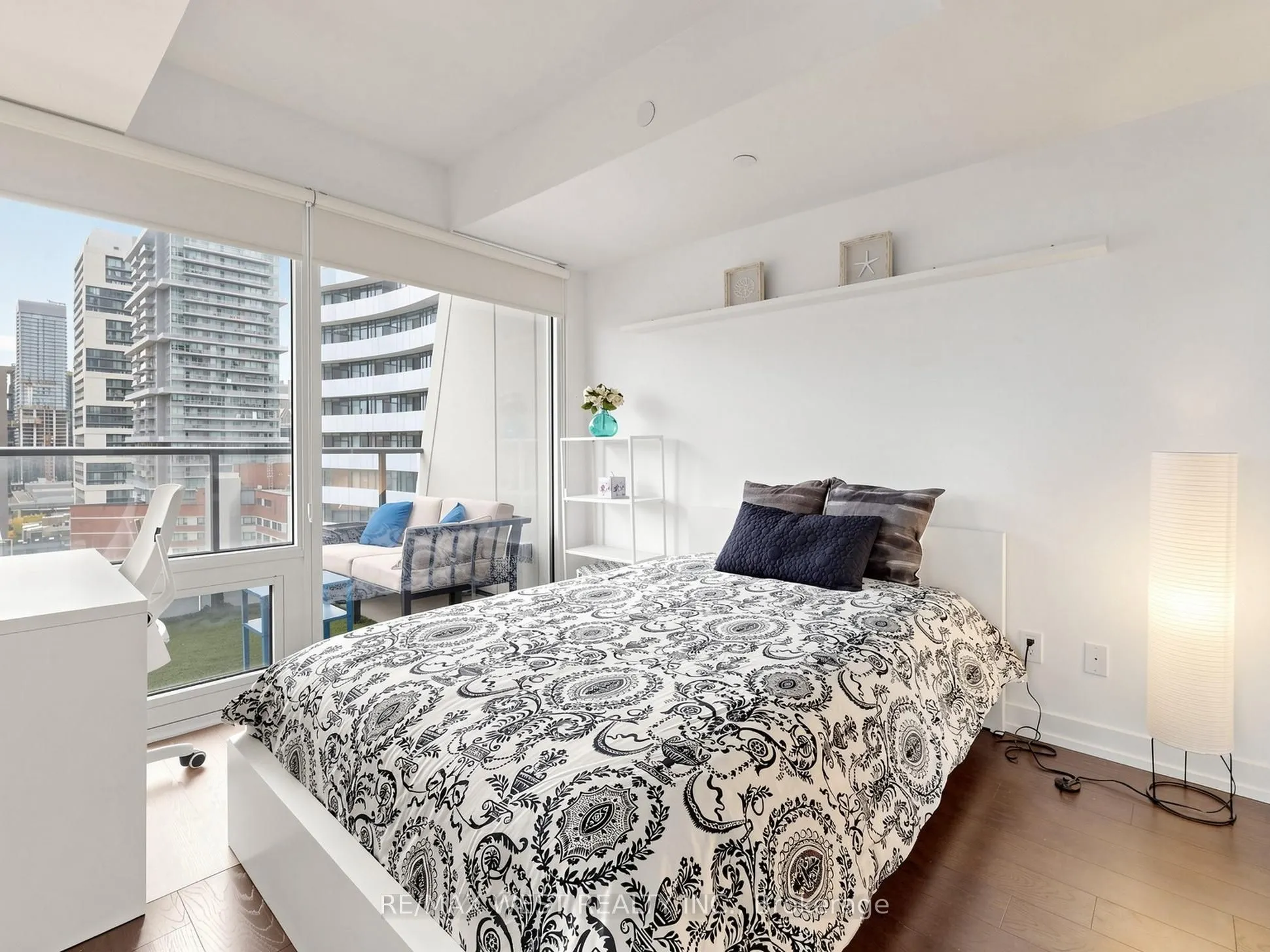 85 Wood Street #1716