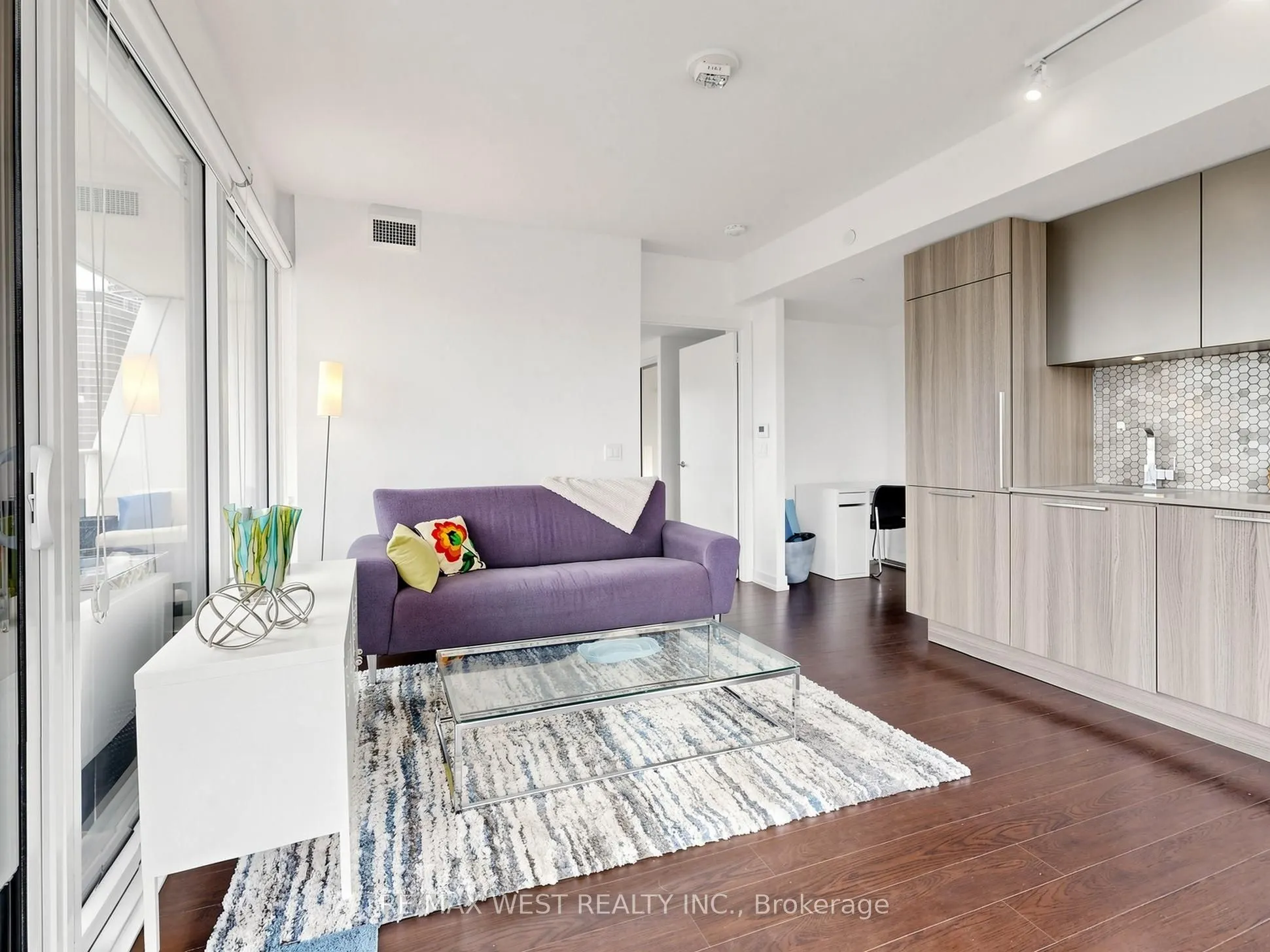 85 Wood Street #1716