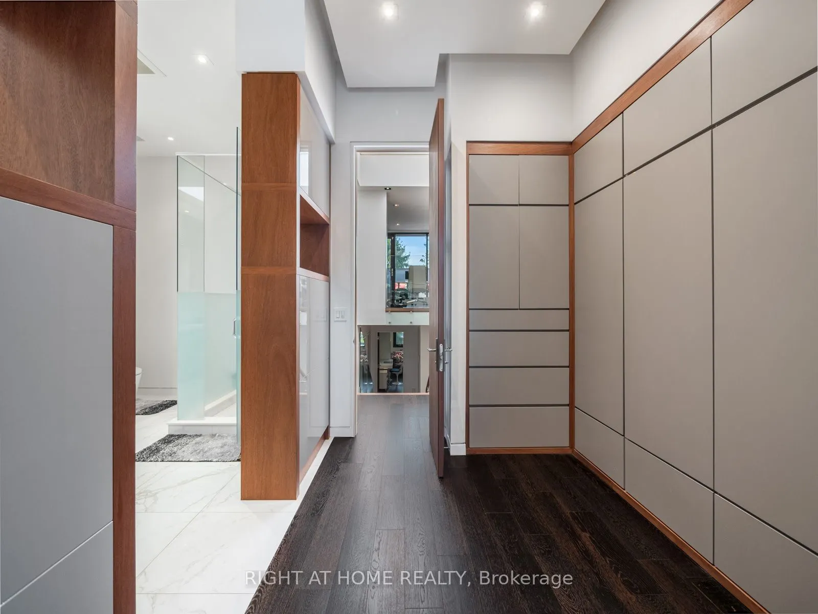 336 Melrose Avenue
