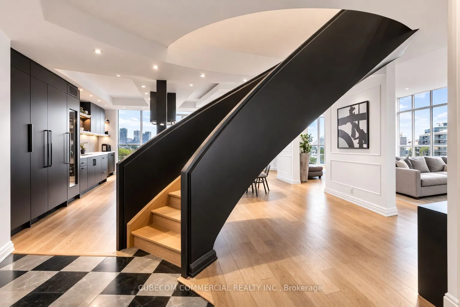 3 Mcalpine Street #PH 903