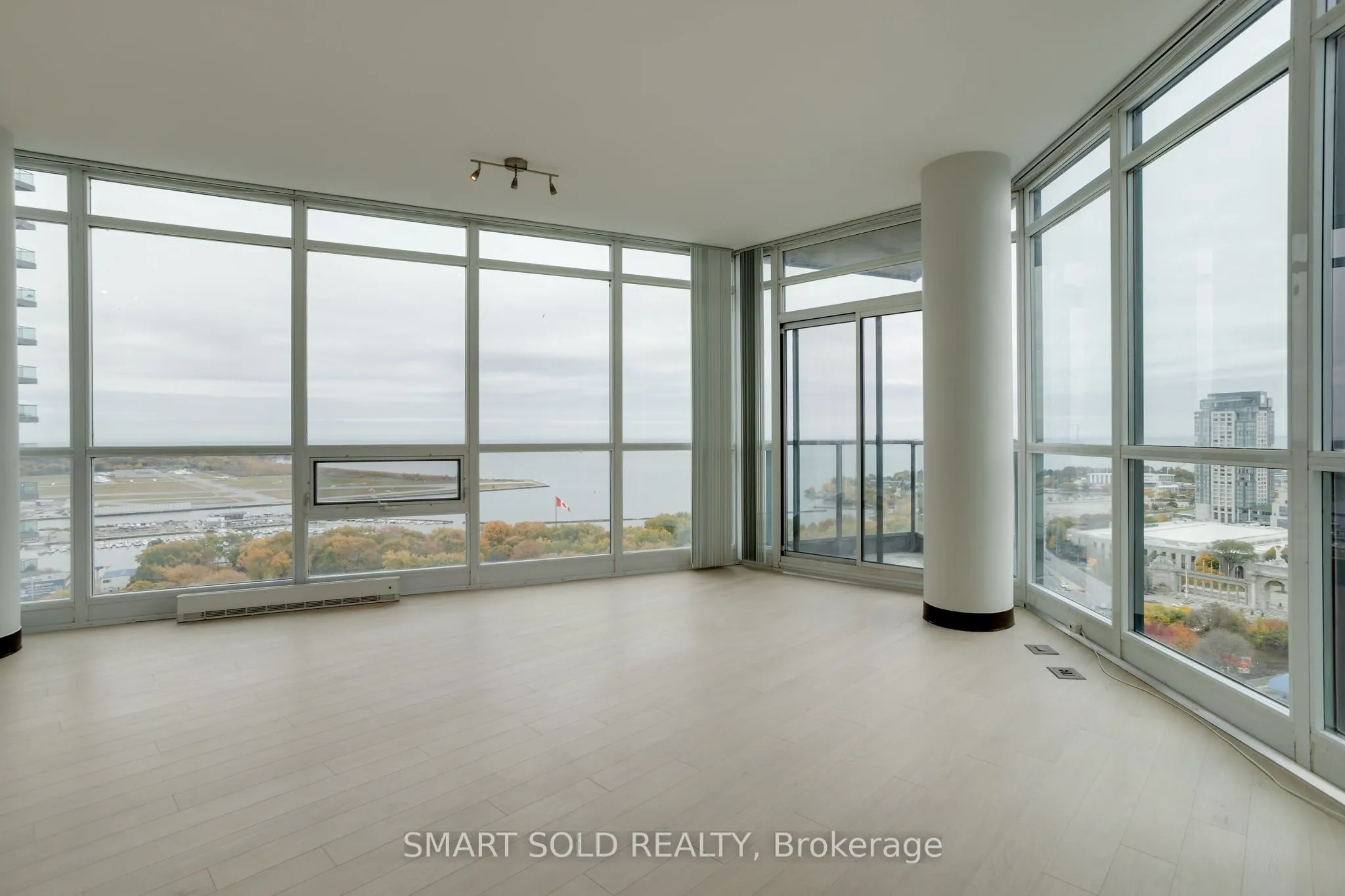 231 Fort York Boulevard #2603