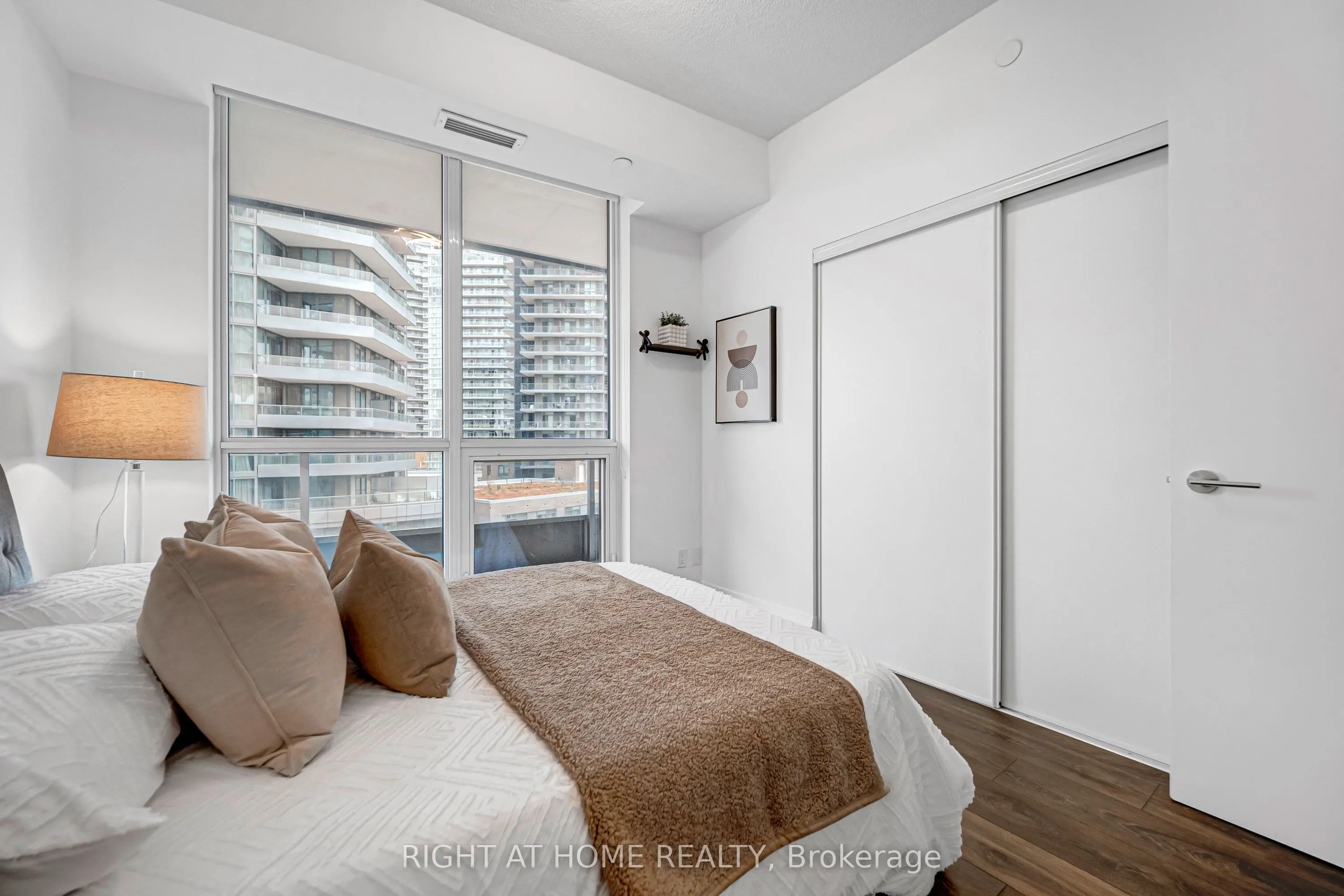 38 Forest Manor Road #405