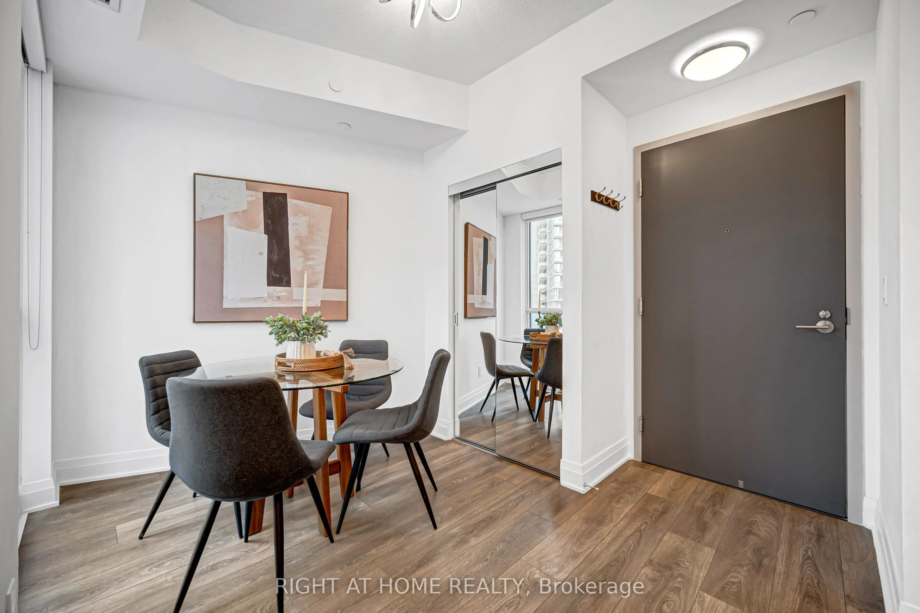 38 Forest Manor Road #405