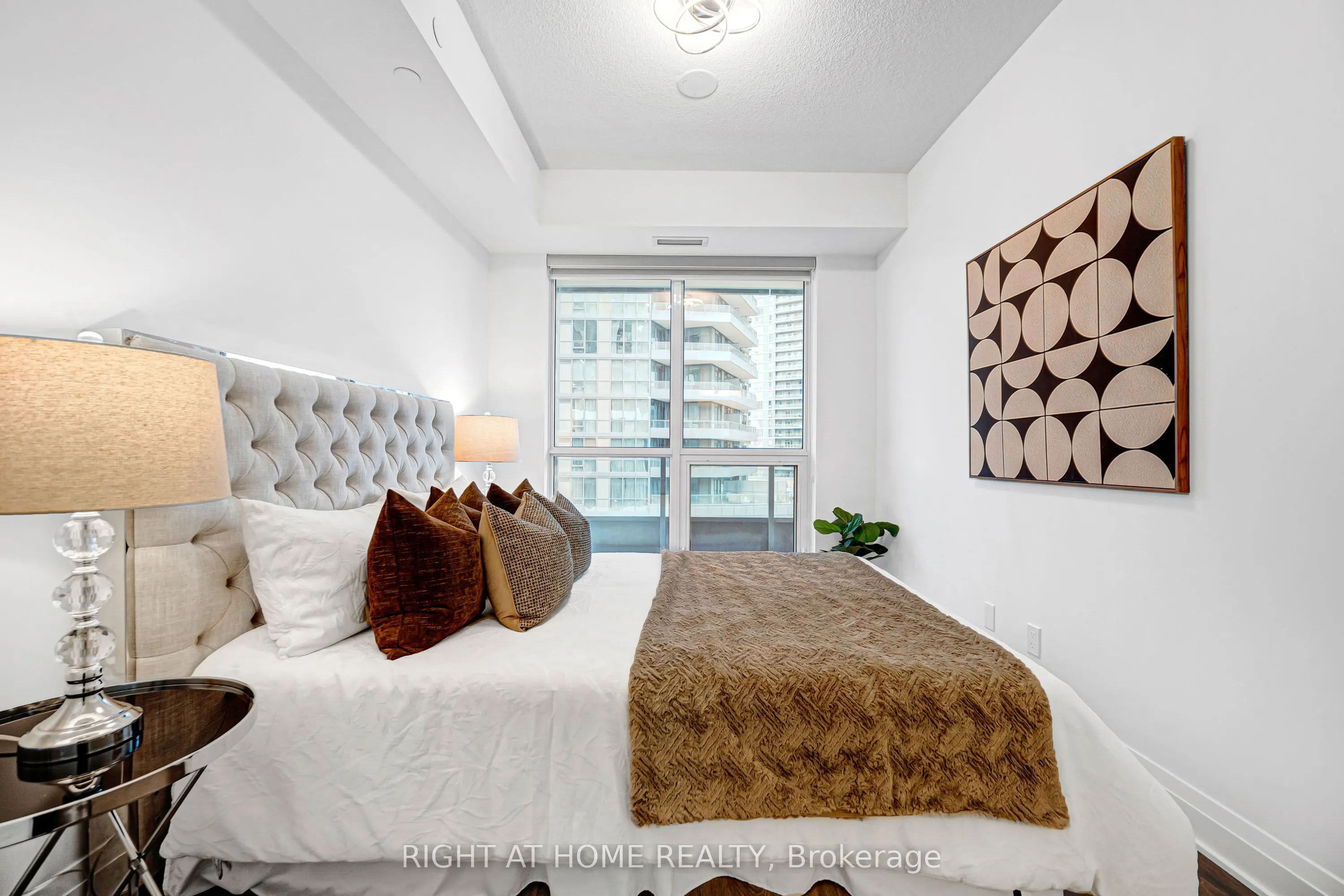38 Forest Manor Road #405