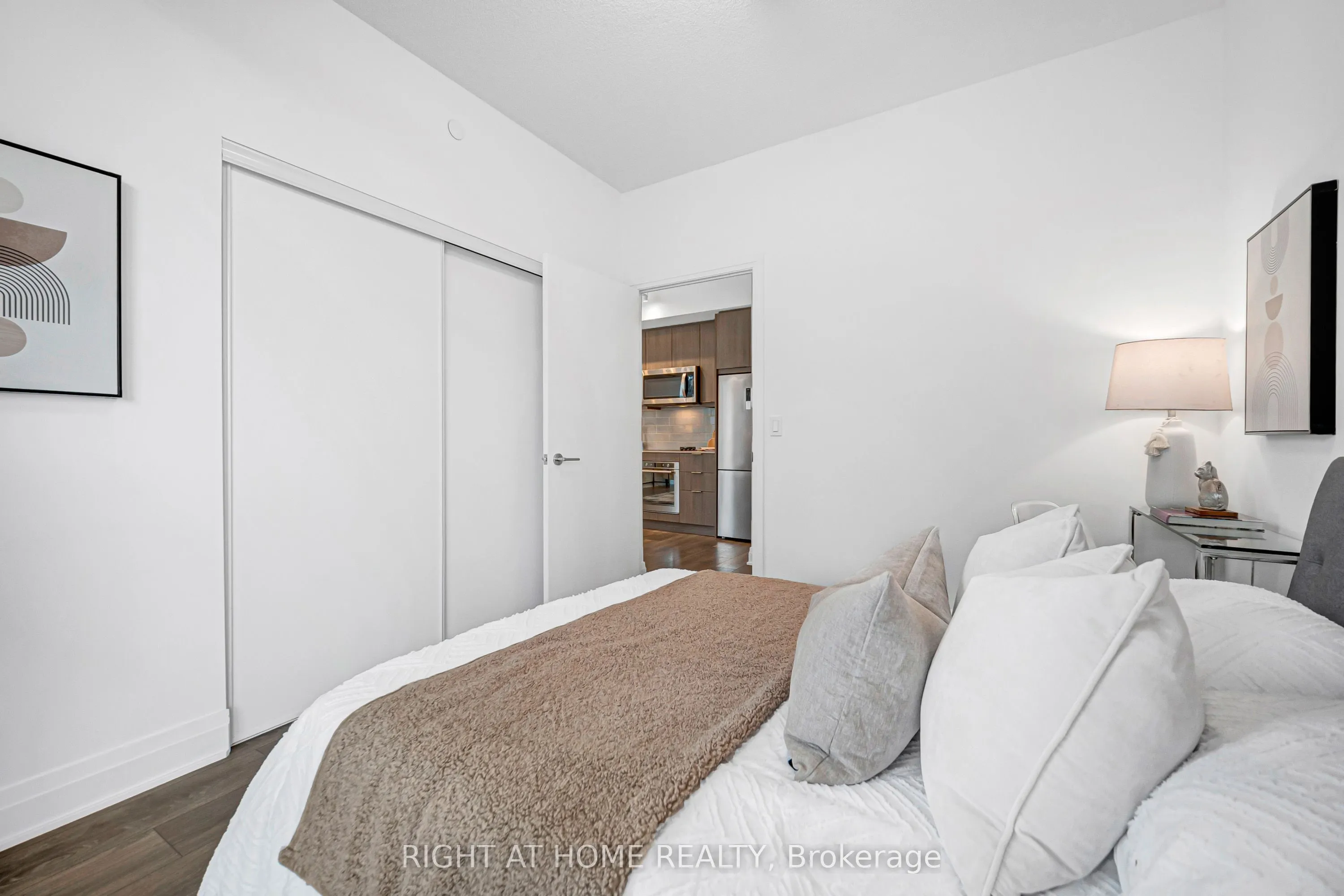 38 Forest Manor Road #405