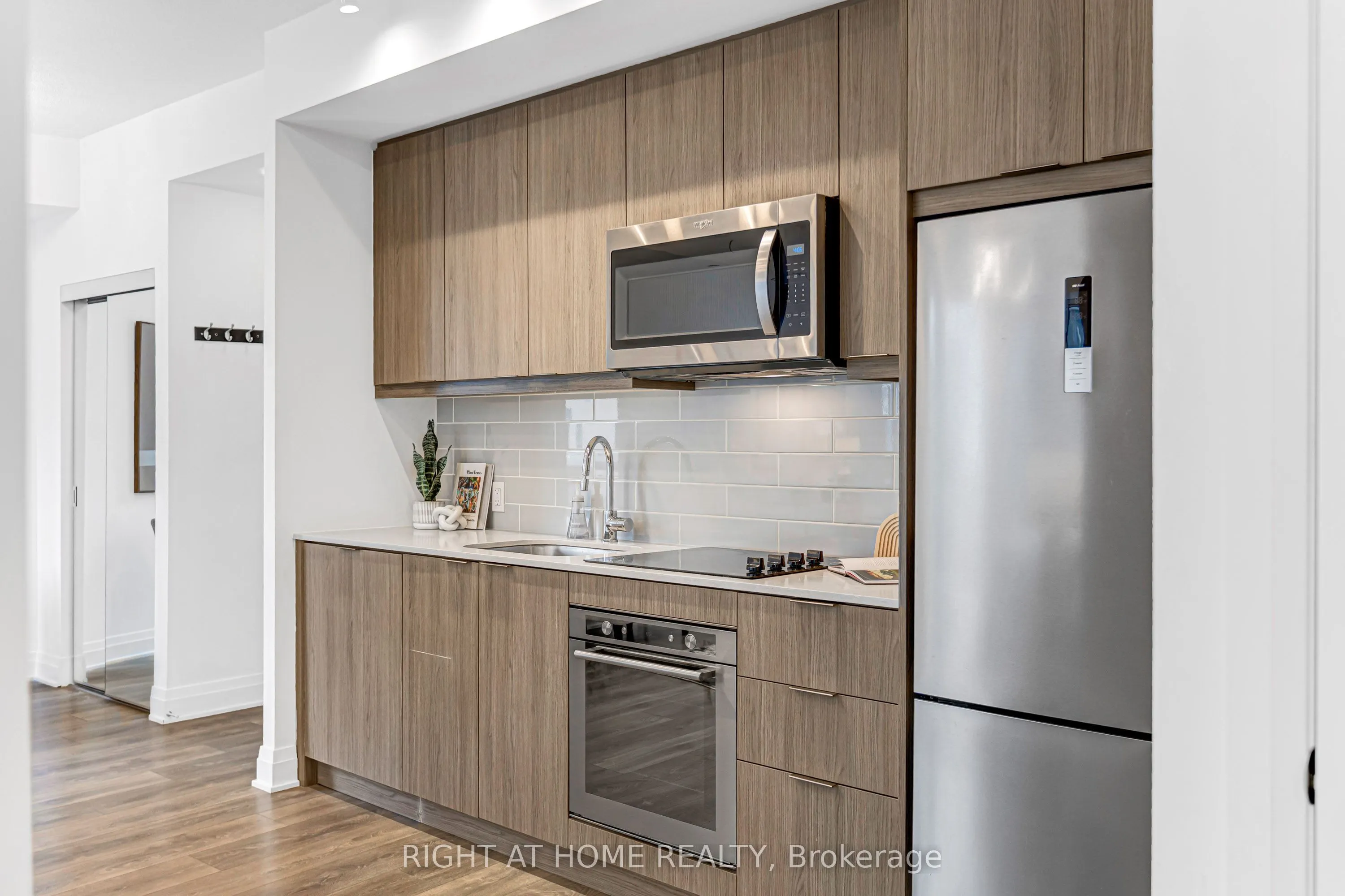 38 Forest Manor Road #405