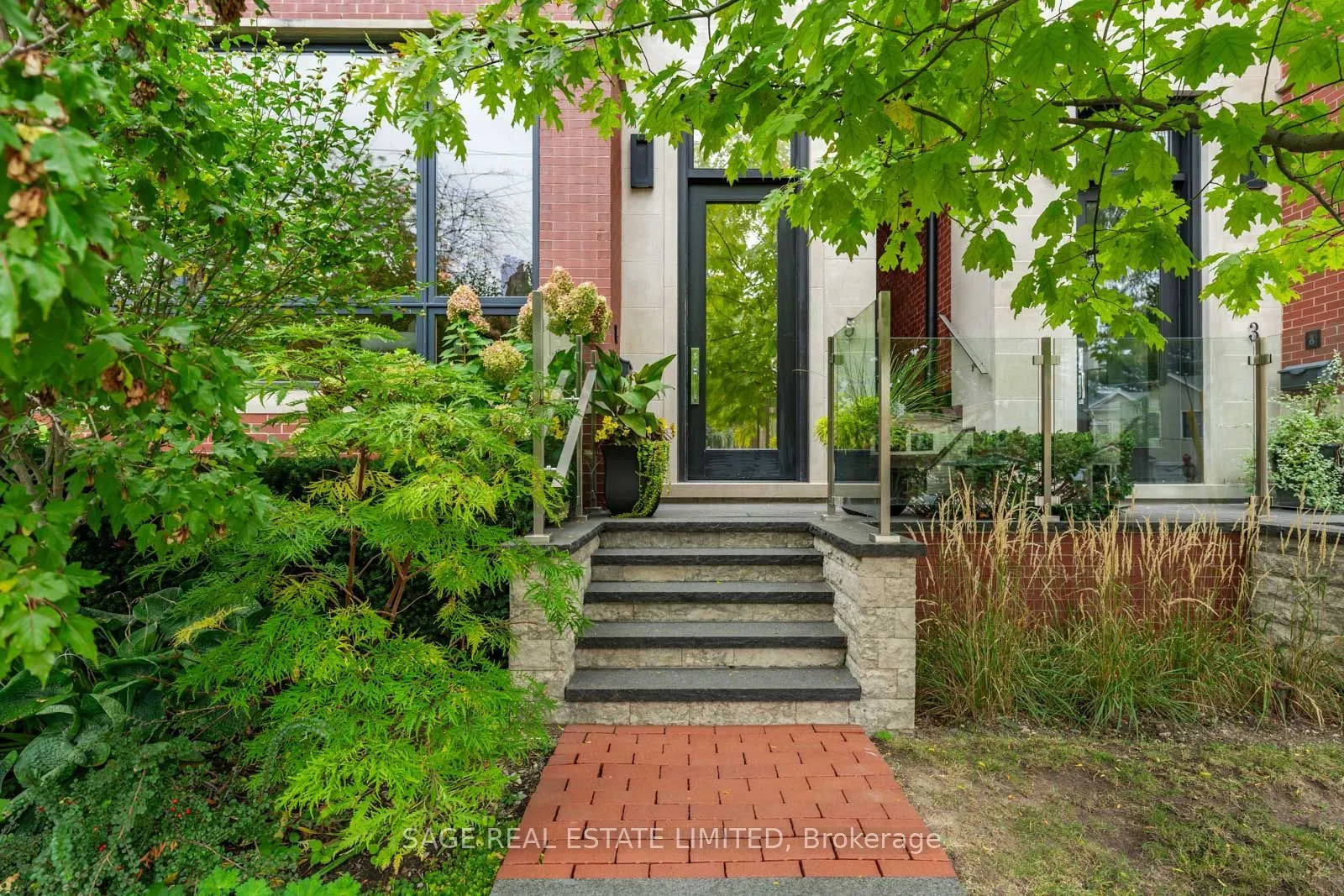 5 Thurloe Avenue