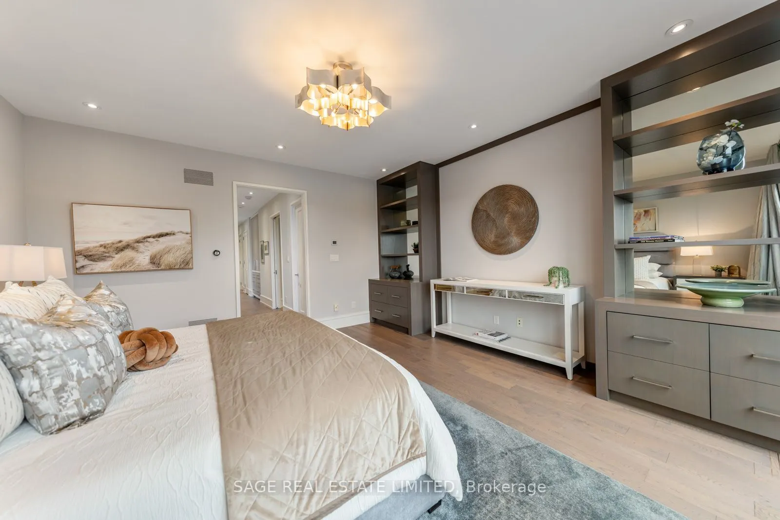5 Thurloe Avenue