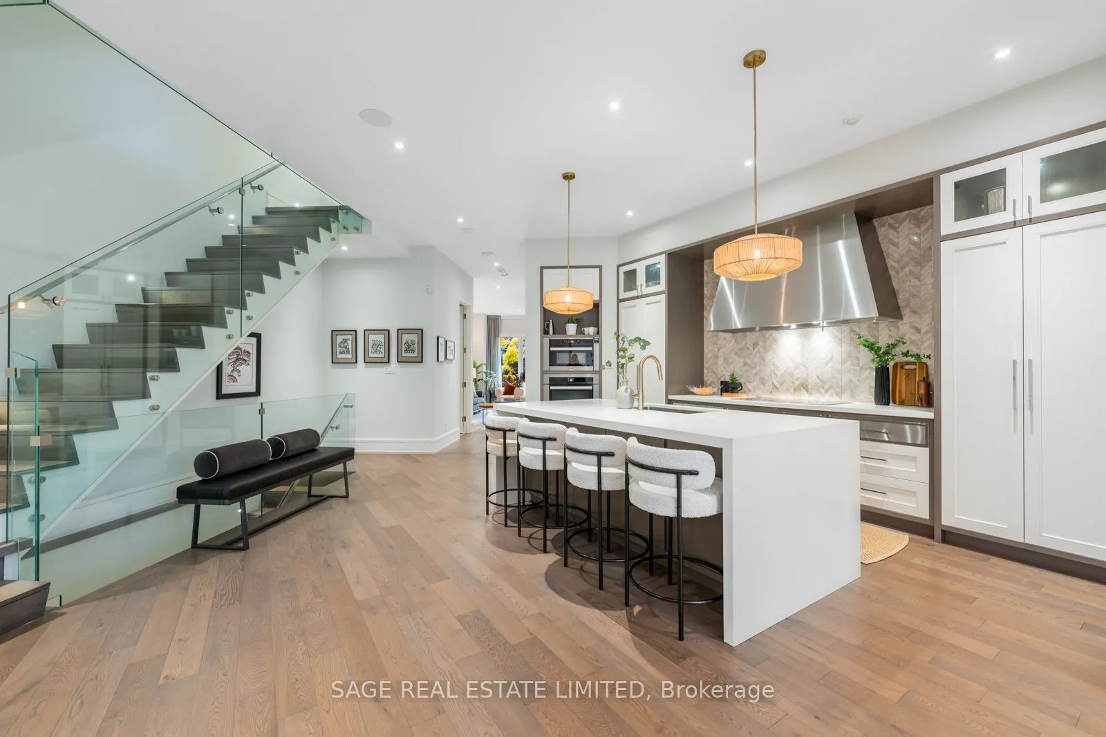 5 Thurloe Avenue