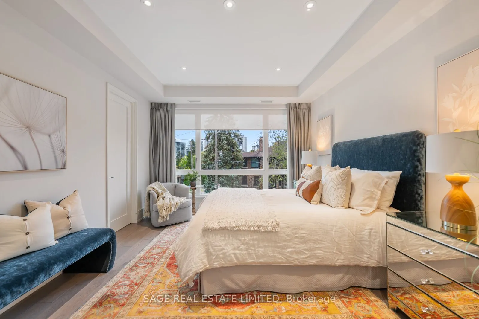 5 Thurloe Avenue