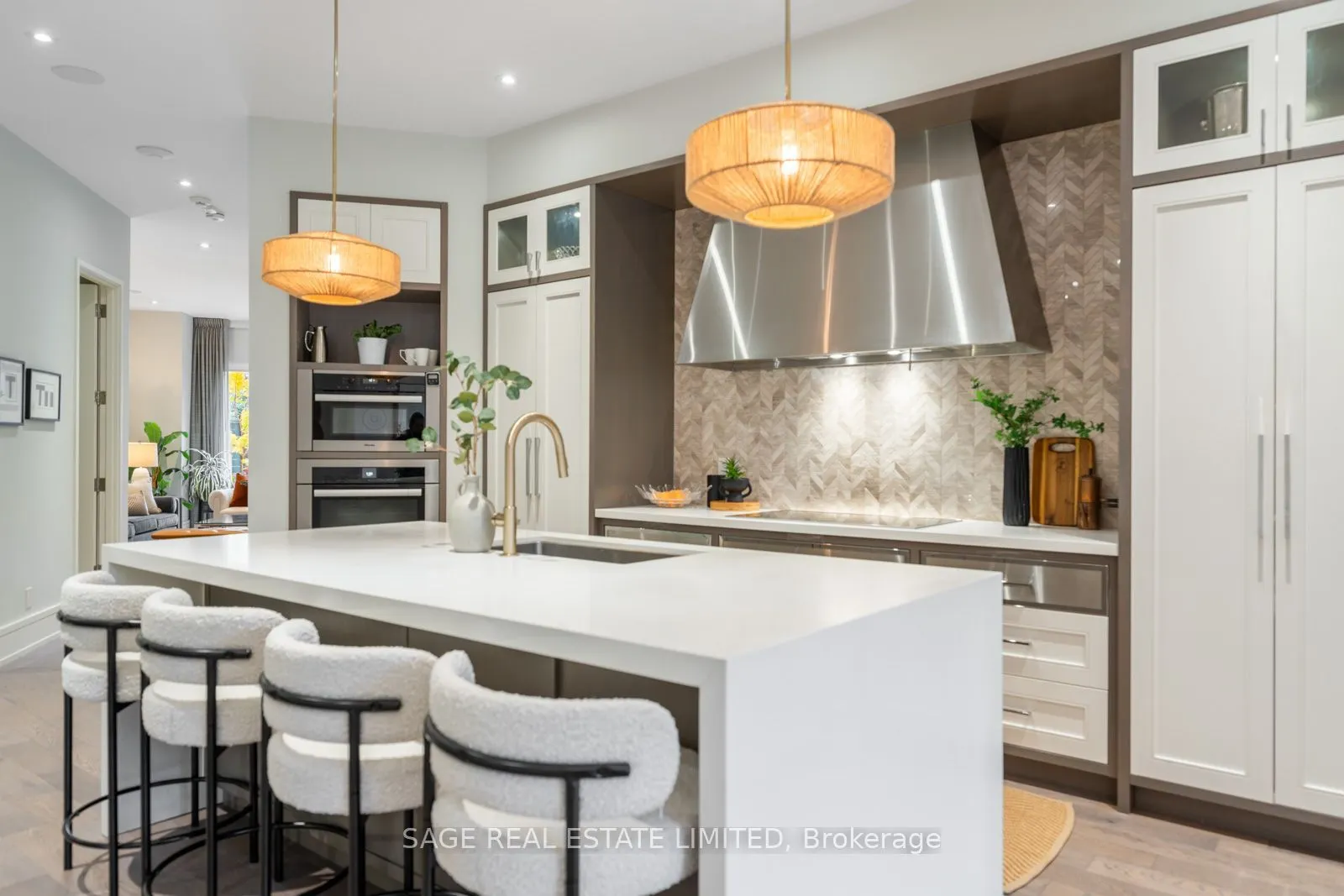 5 Thurloe Avenue