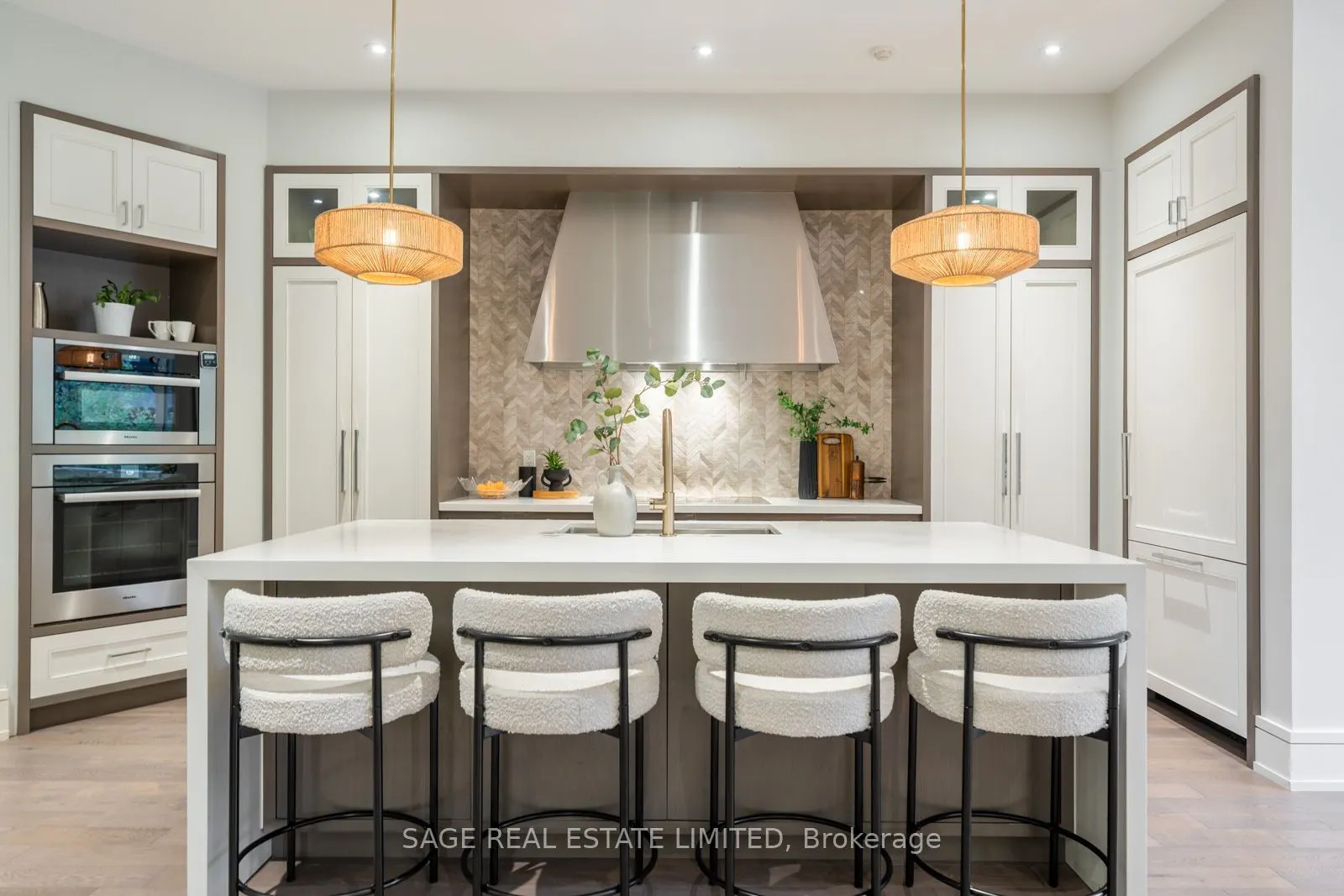 5 Thurloe Avenue