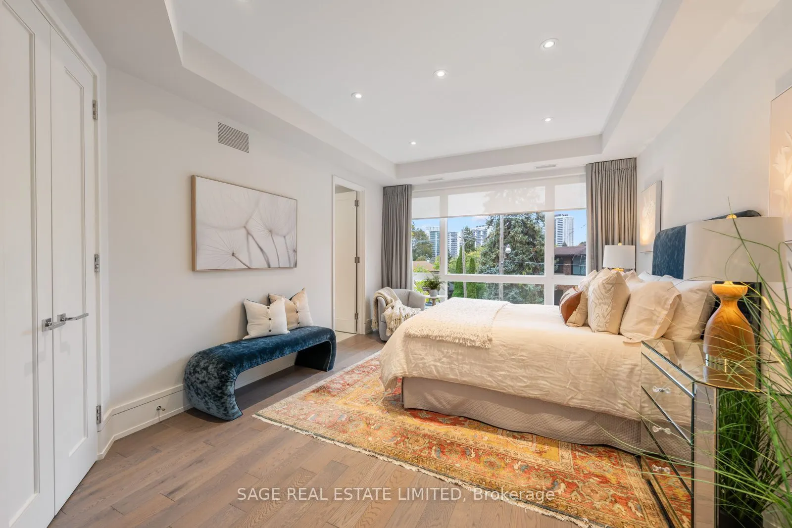 5 Thurloe Avenue