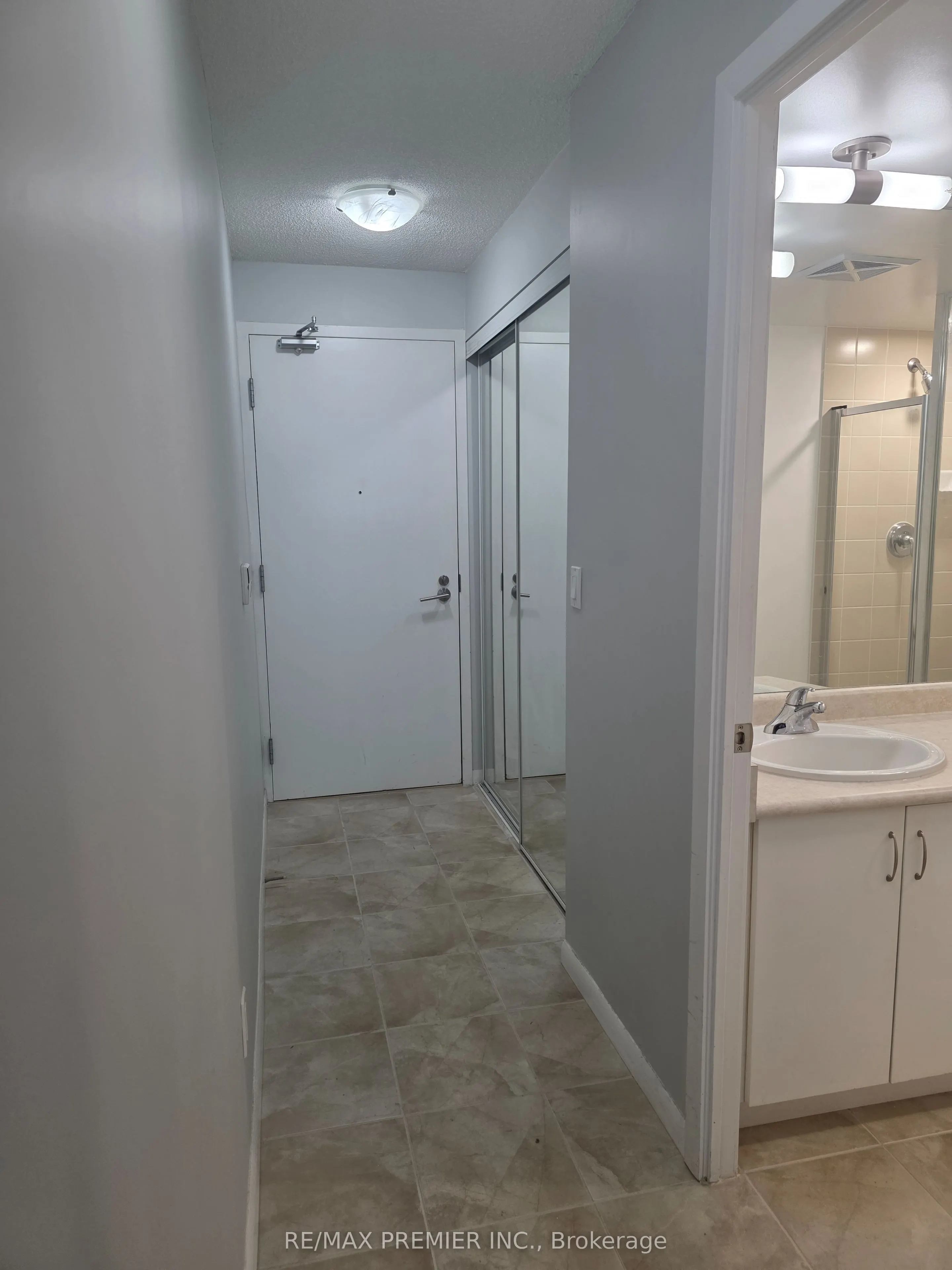 209 Fort York Boulevard #475