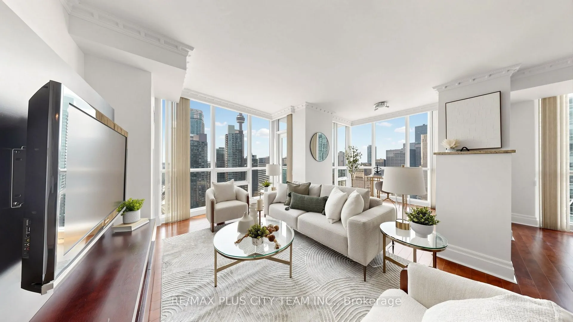 16 Harbour Street #4302