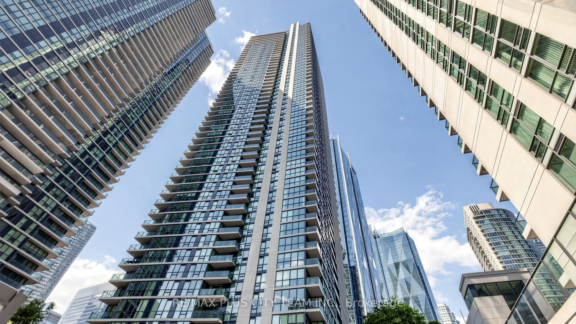 16 Harbour Street #4302