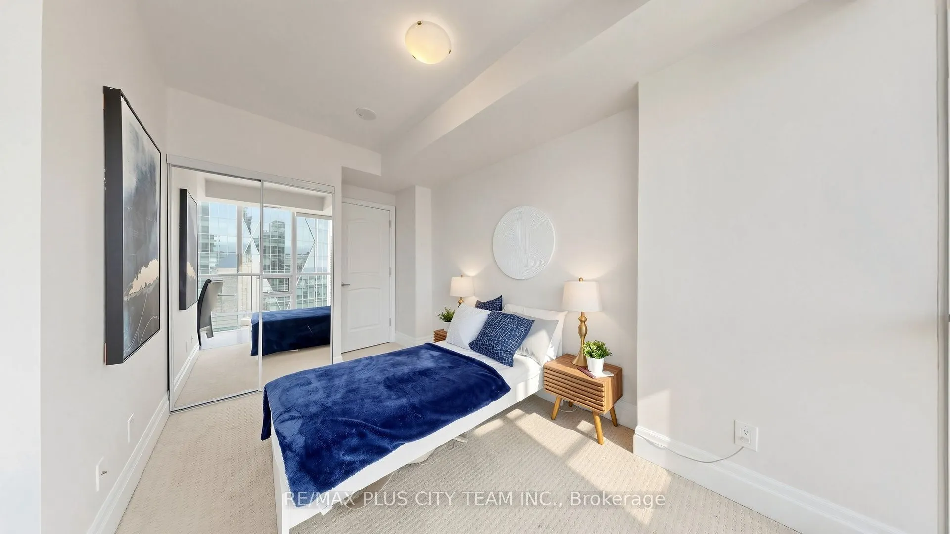 16 Harbour Street #4302