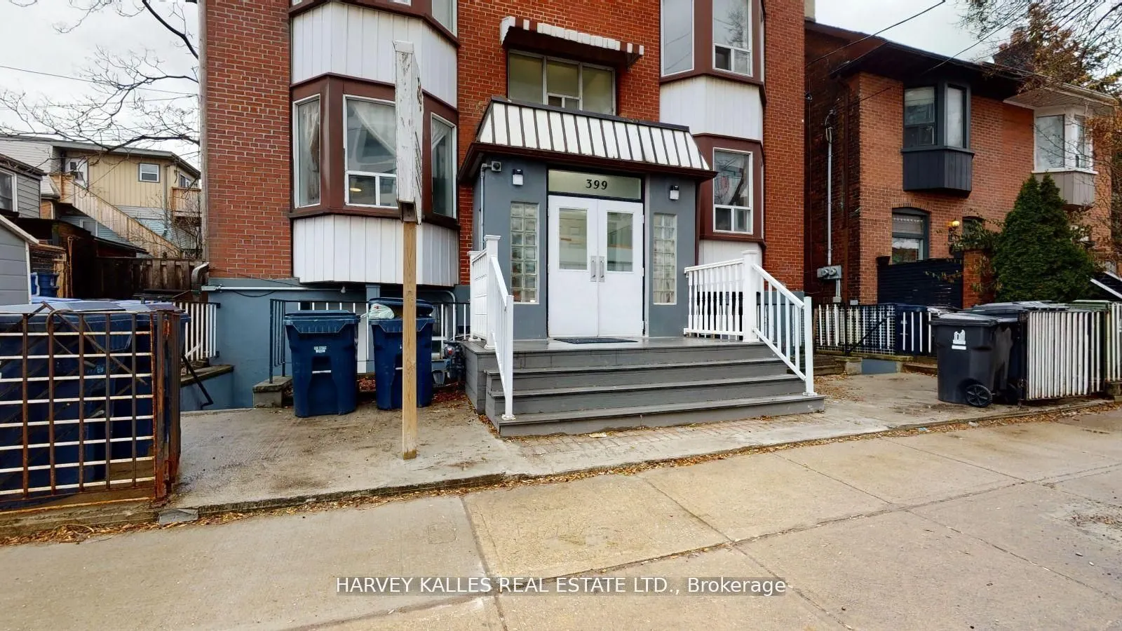 399 Dupont Street #201
