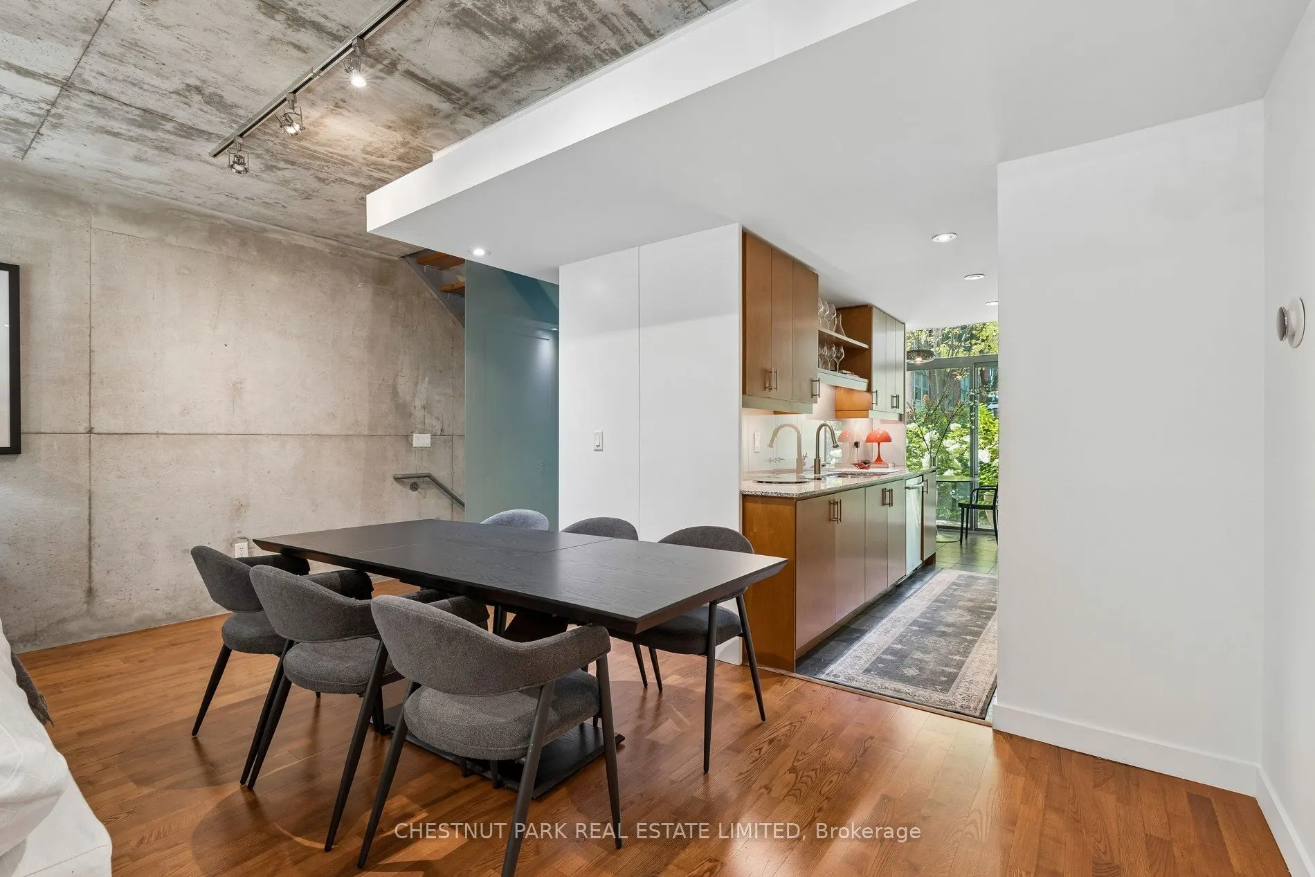 271 Mutual Street #6