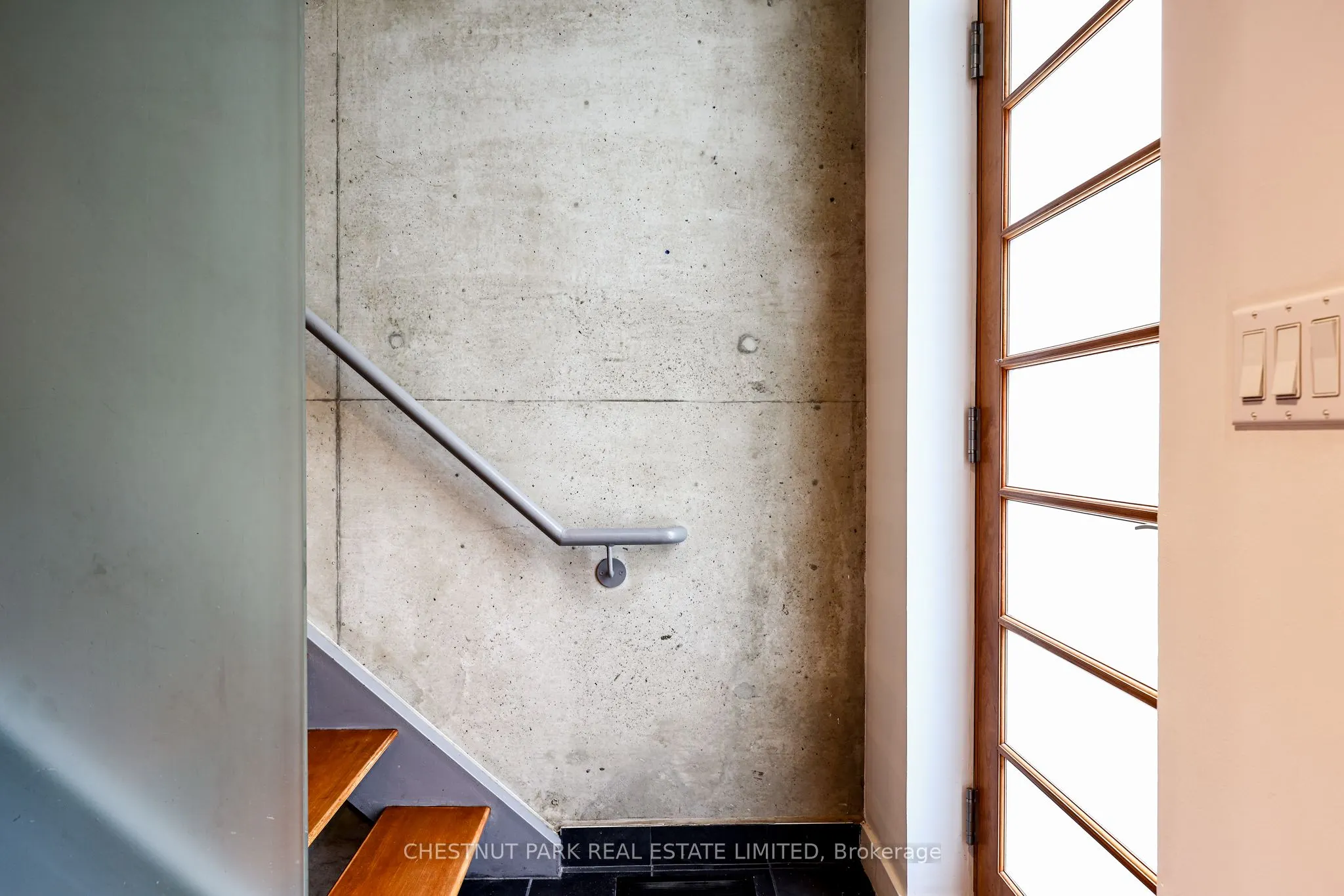 271 Mutual Street #6