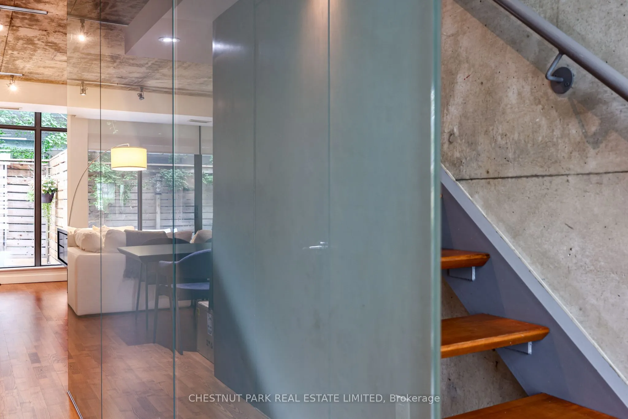 271 Mutual Street #6