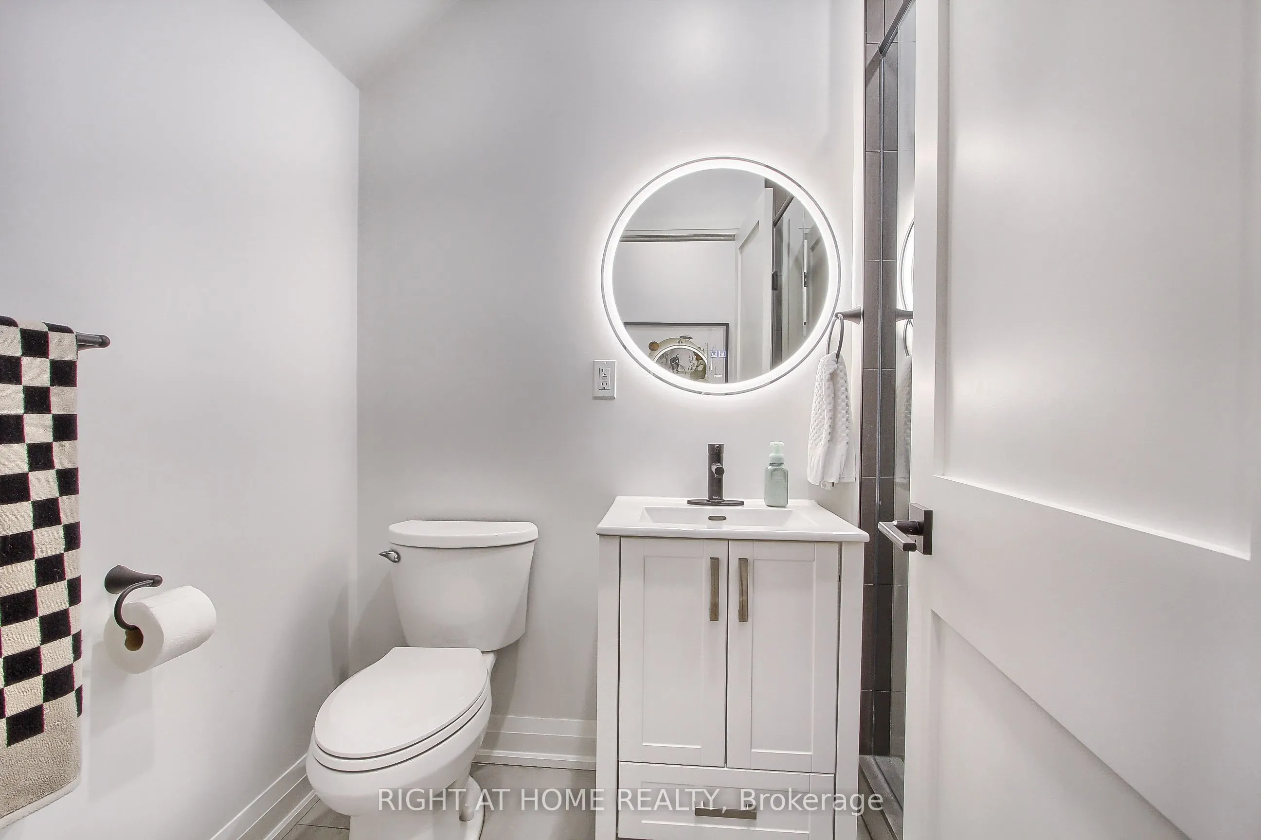 1201 Dovercourt Road #Unit 2