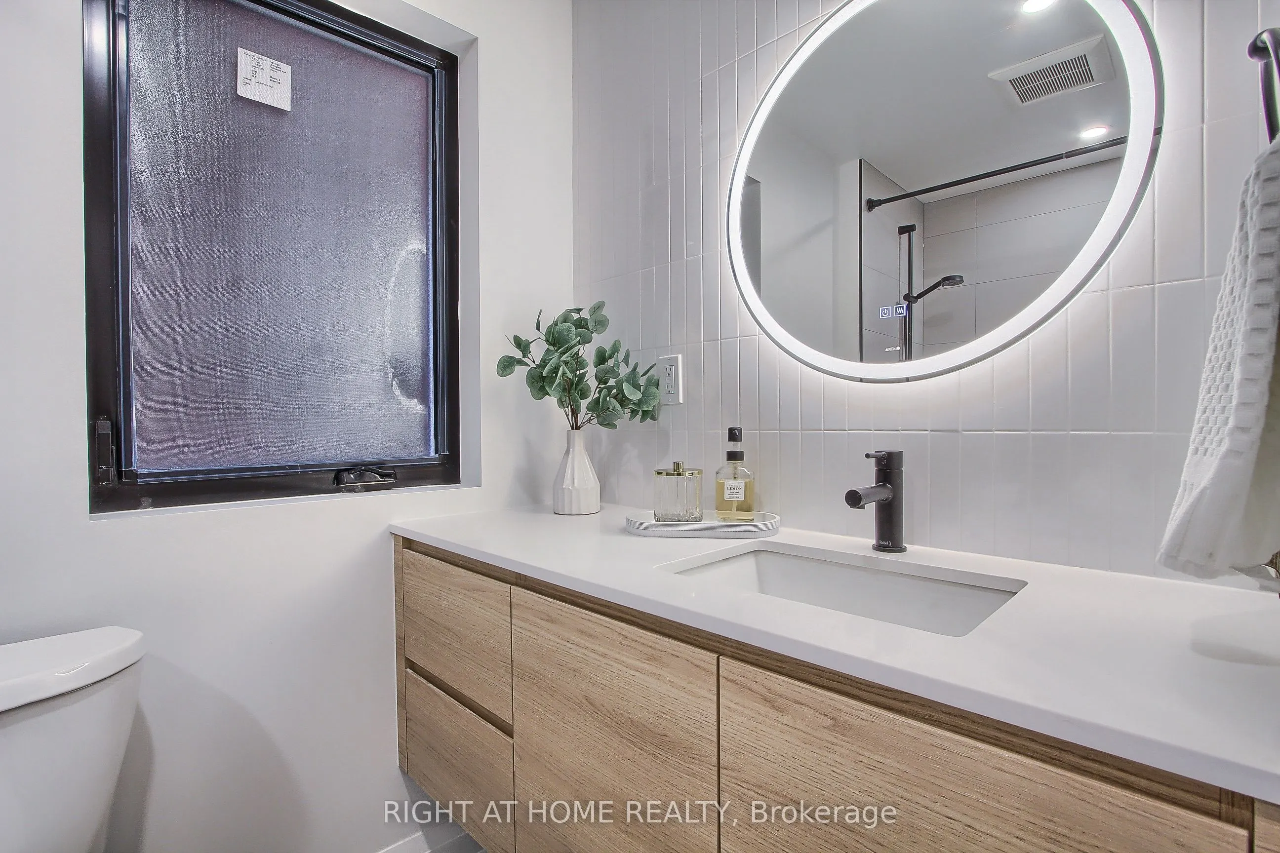 1201 Dovercourt Road #Unit 2