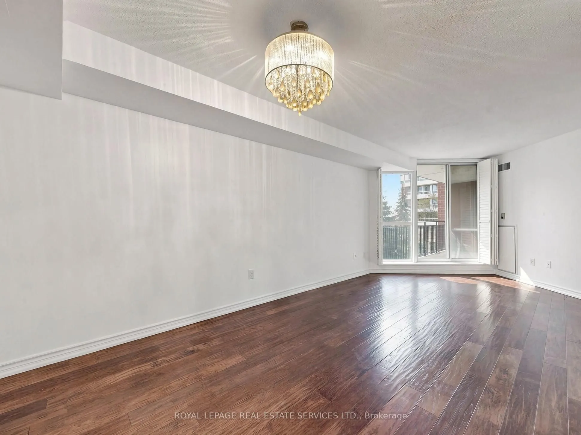 300 Balliol Street #401
