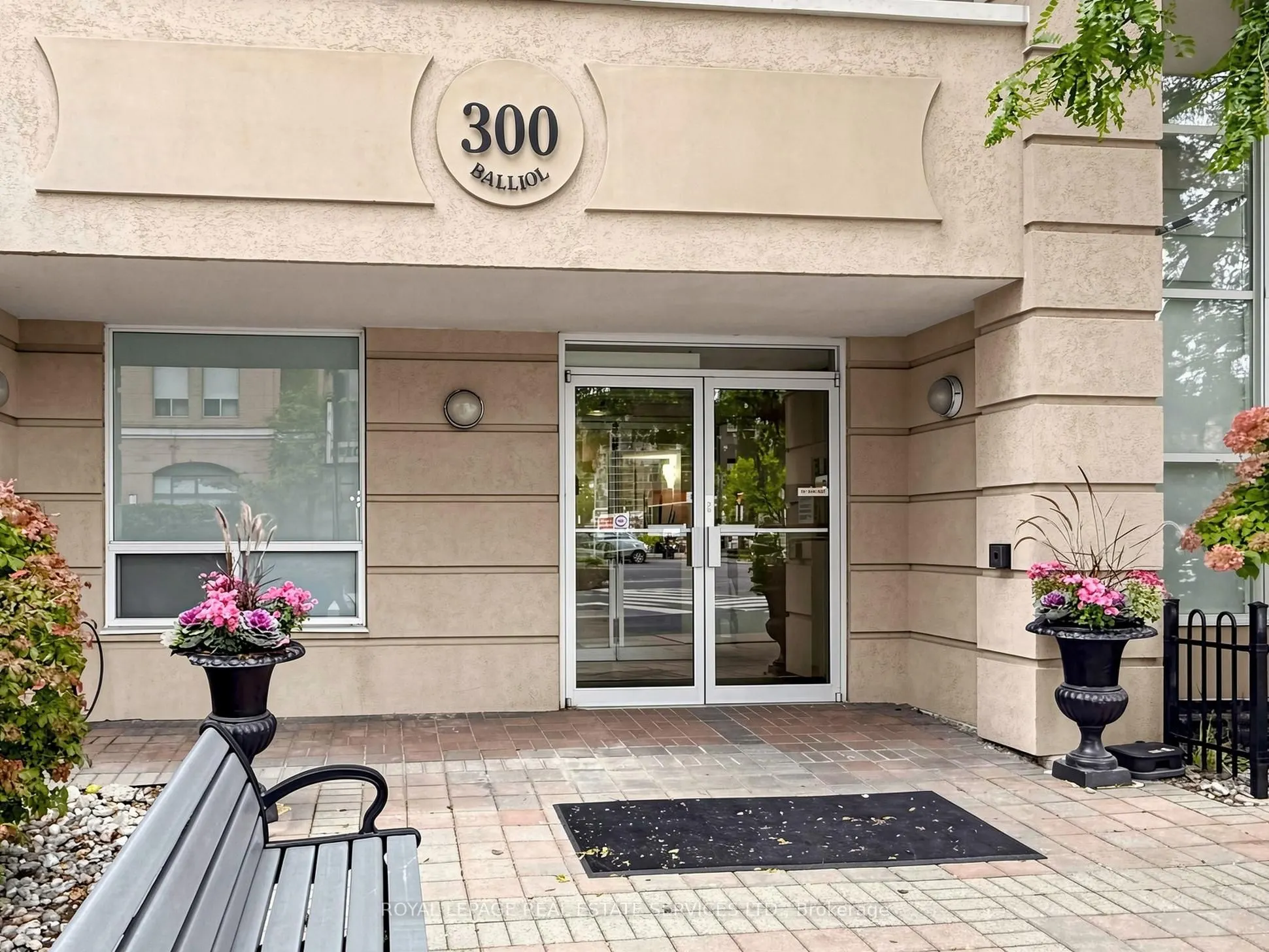 300 Balliol Street #401
